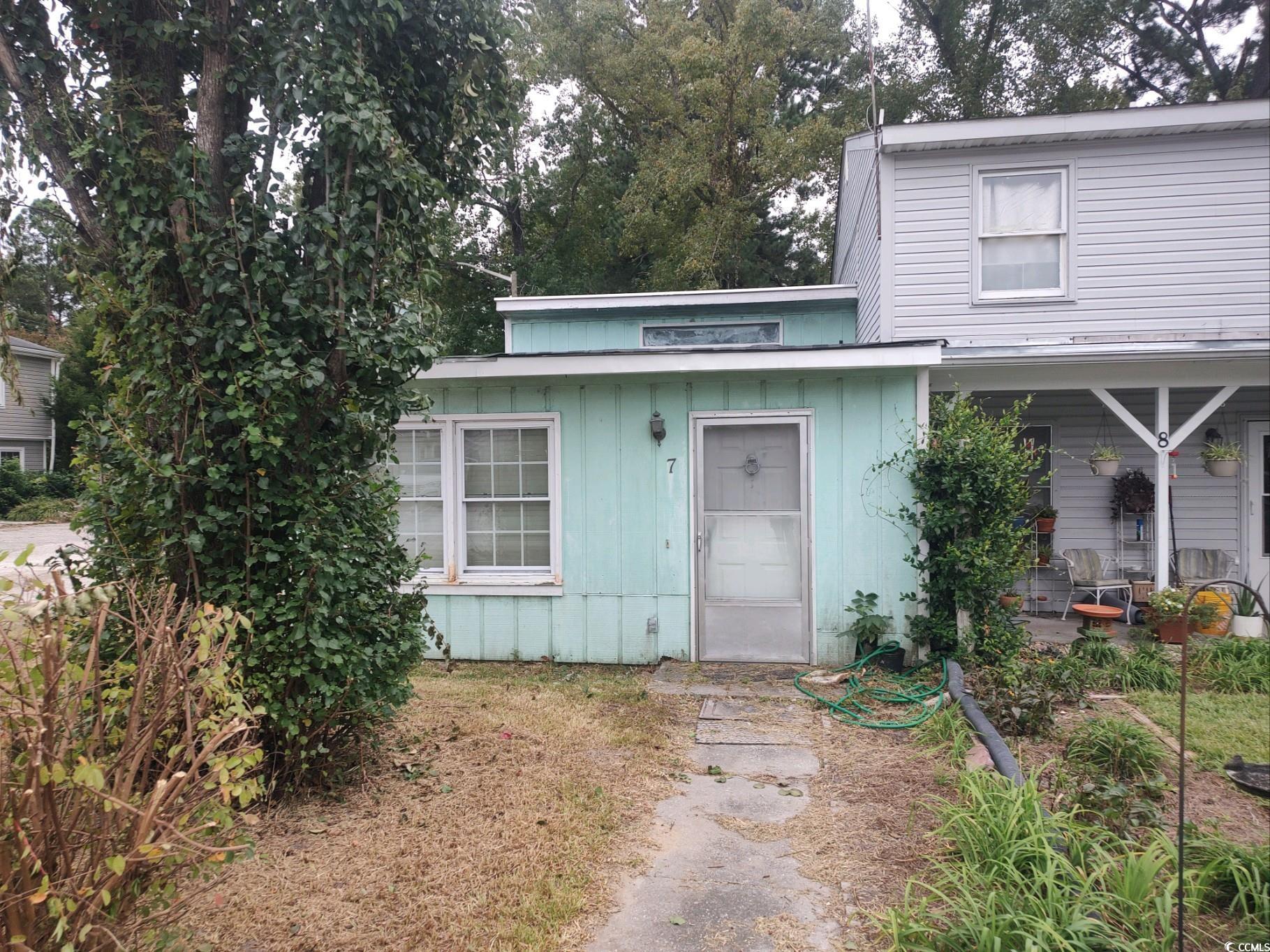 7 Century St. Property Photo 1