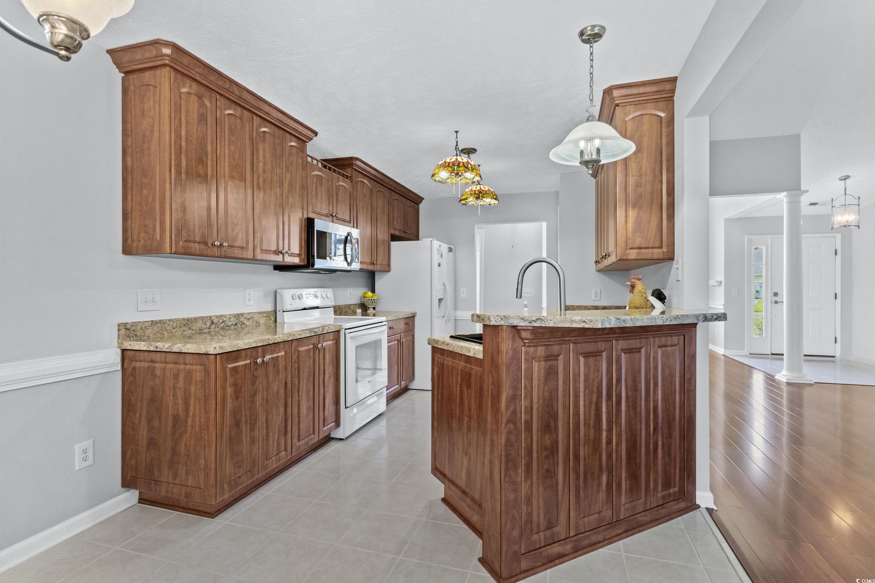 278 Tibton Circle Property Photo 8