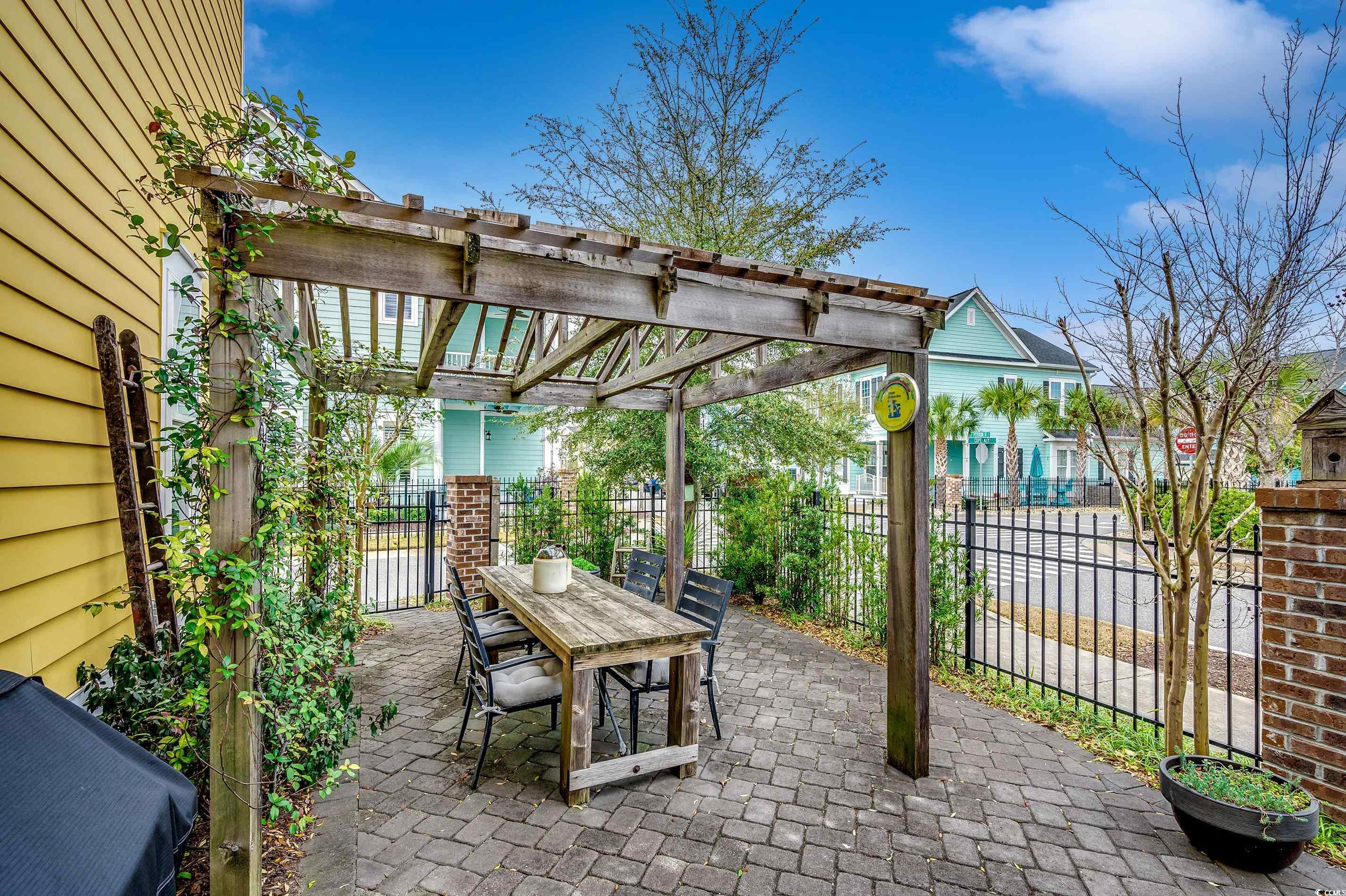 1045 Means Circle Property Photo 32
