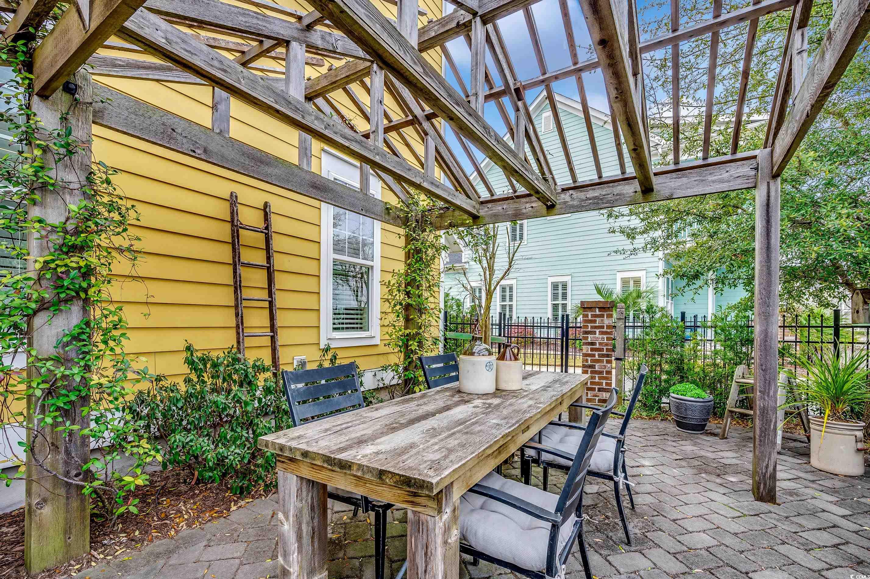 1045 Means Circle Property Photo 33