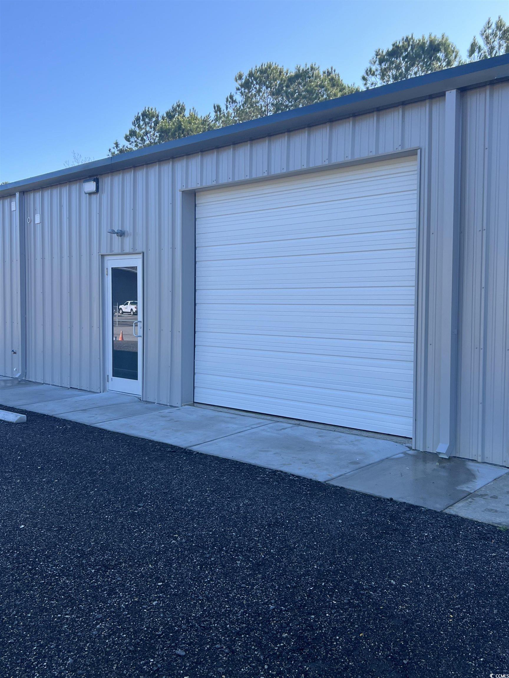 200 Horsetail Moss Ct. Property Photo 2
