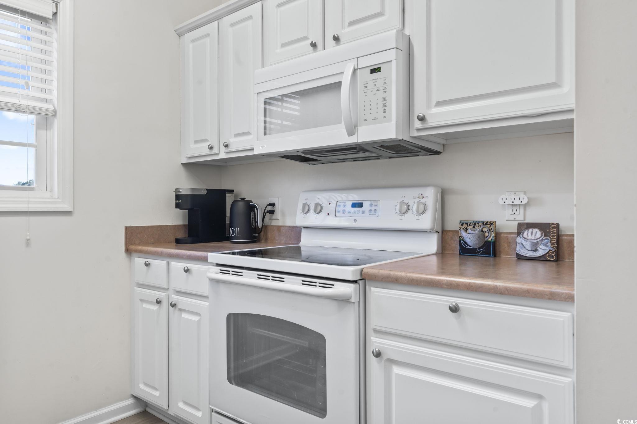 2070 Cross Gate Blvd. Property Photo 13