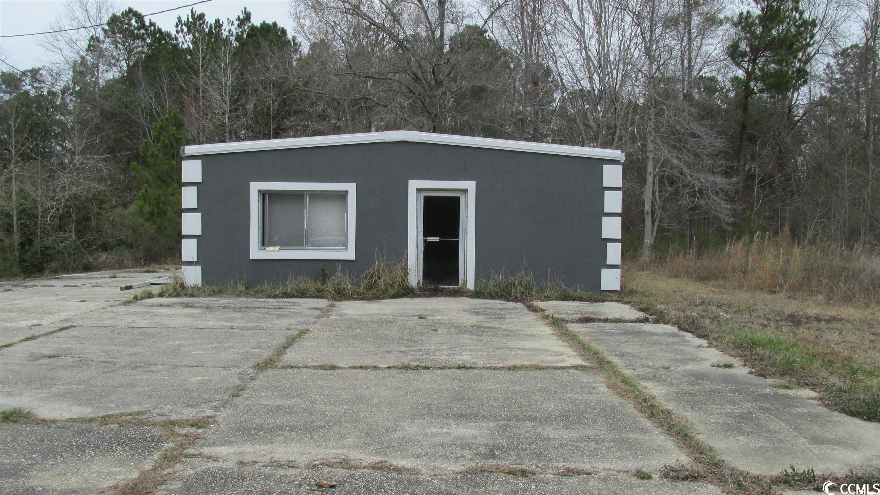 2160 Cultra Rd. Property Photo