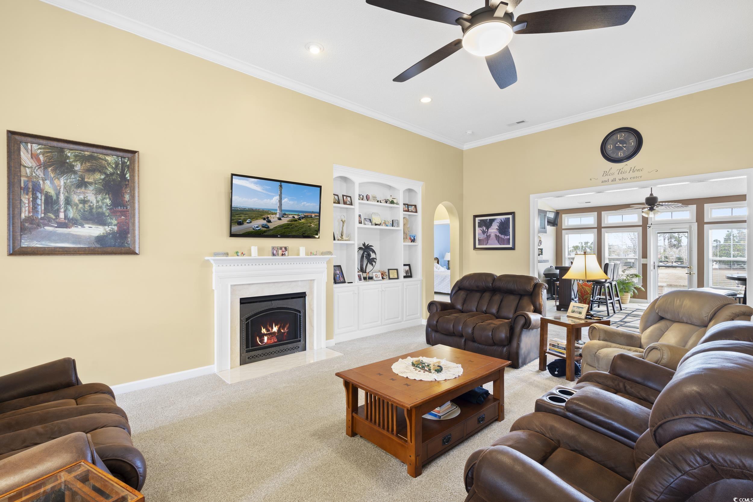 320 Esher Ct. Property Photo 9