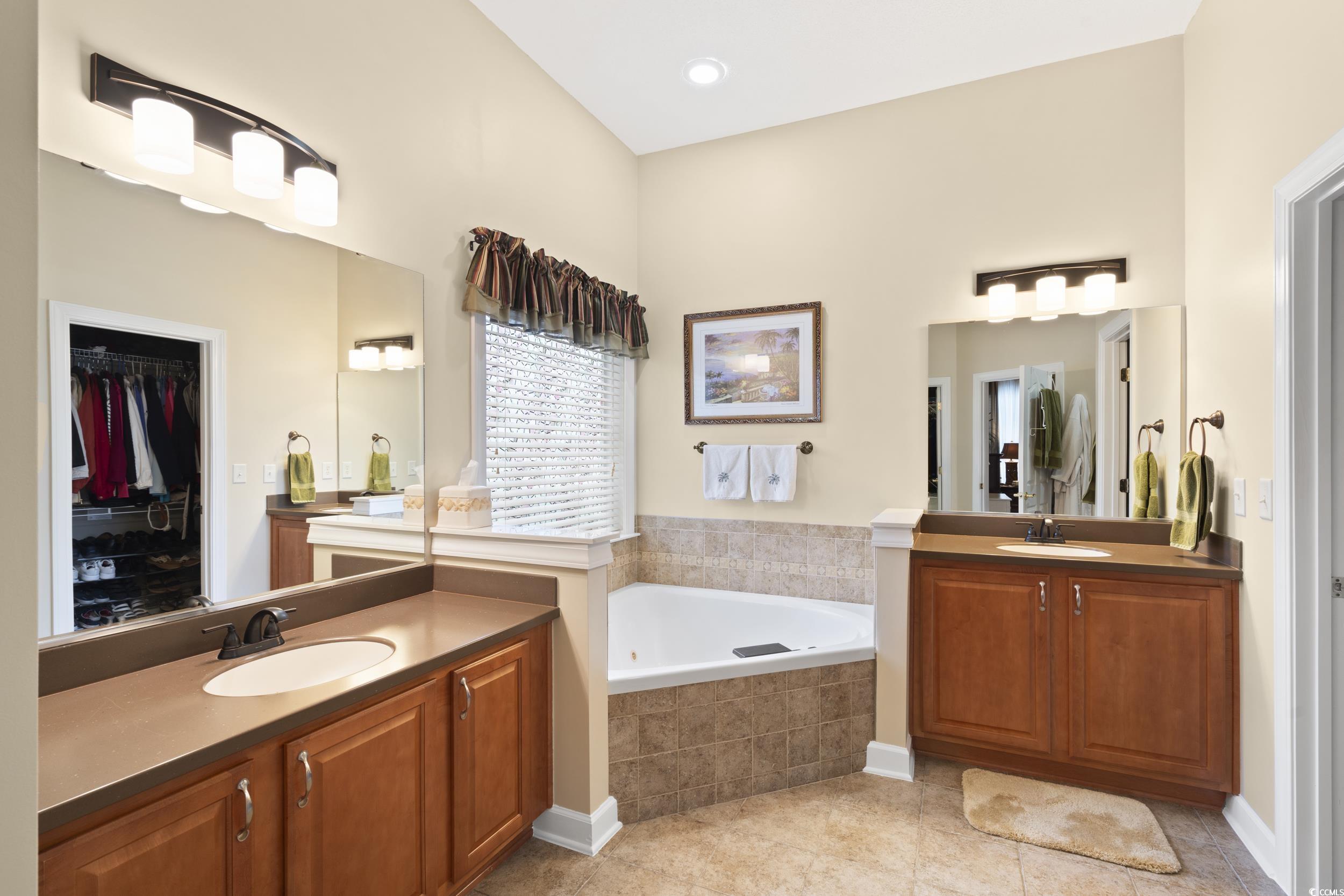 320 Esher Ct. Property Photo 20