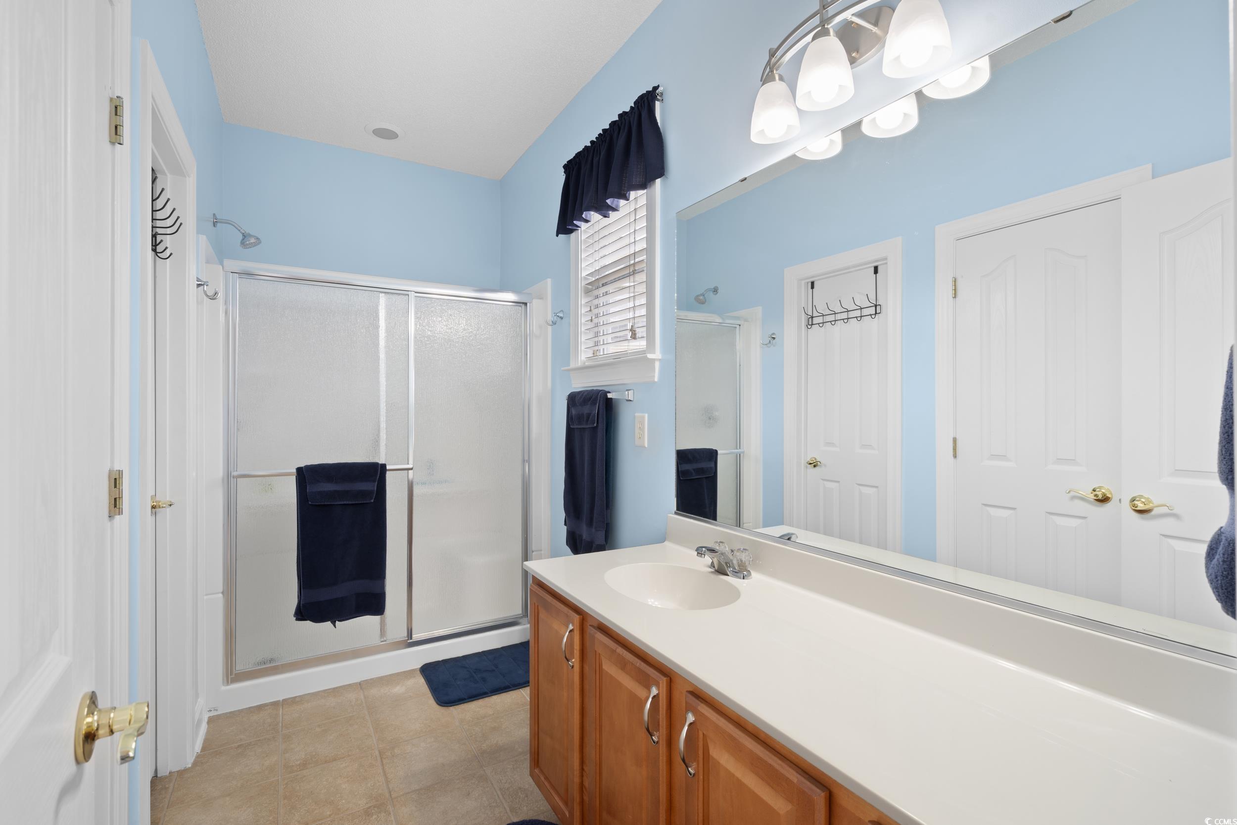 320 Esher Ct. Property Photo 21