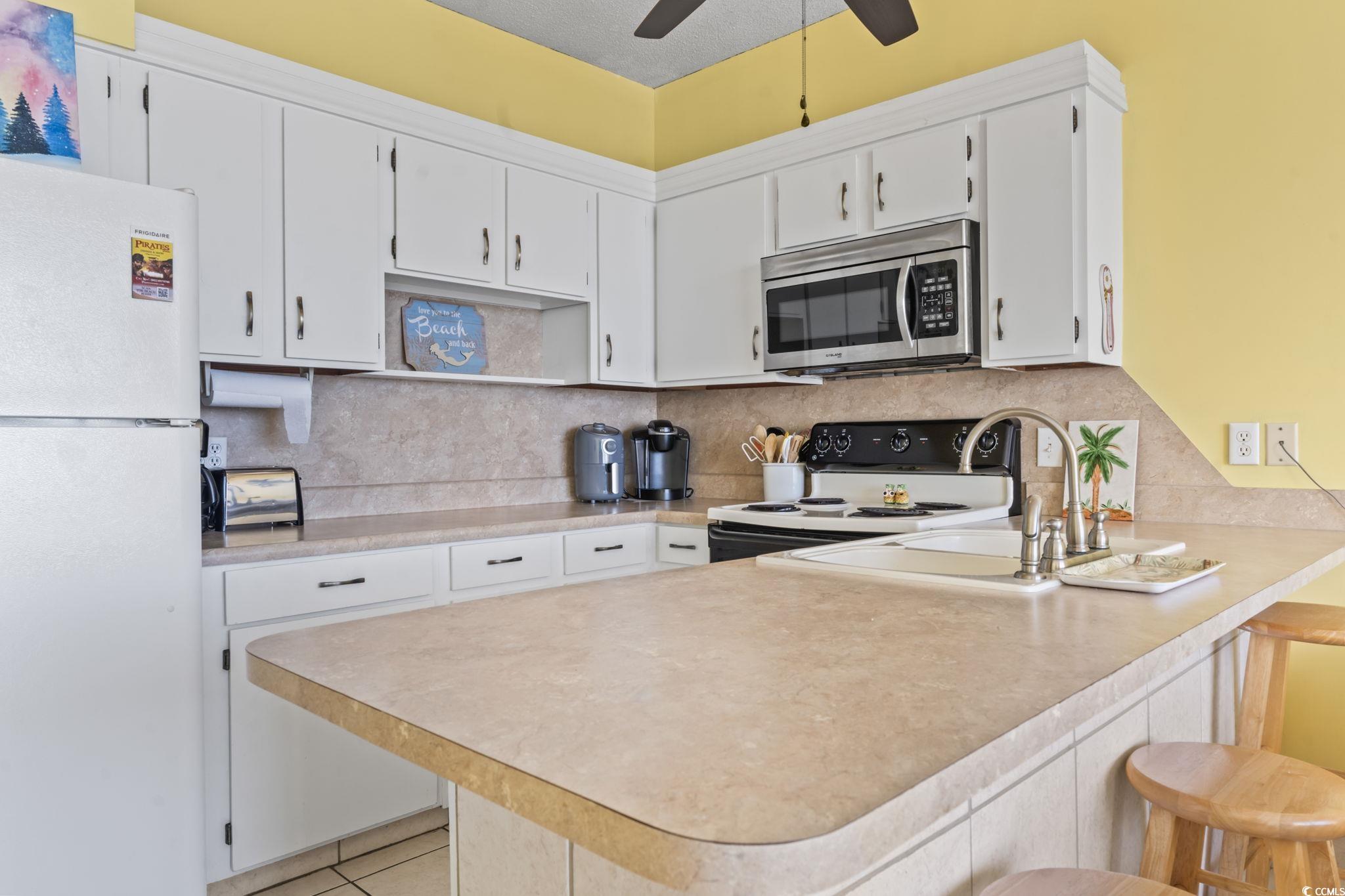 1210 N Waccamaw Dr. Property Photo 12