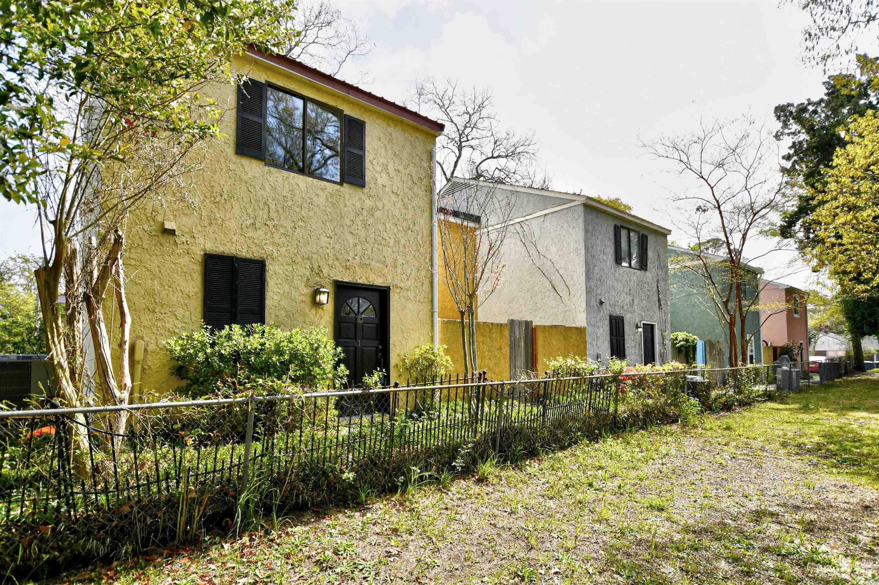 Maple Garden Real Estate Listings Main Image