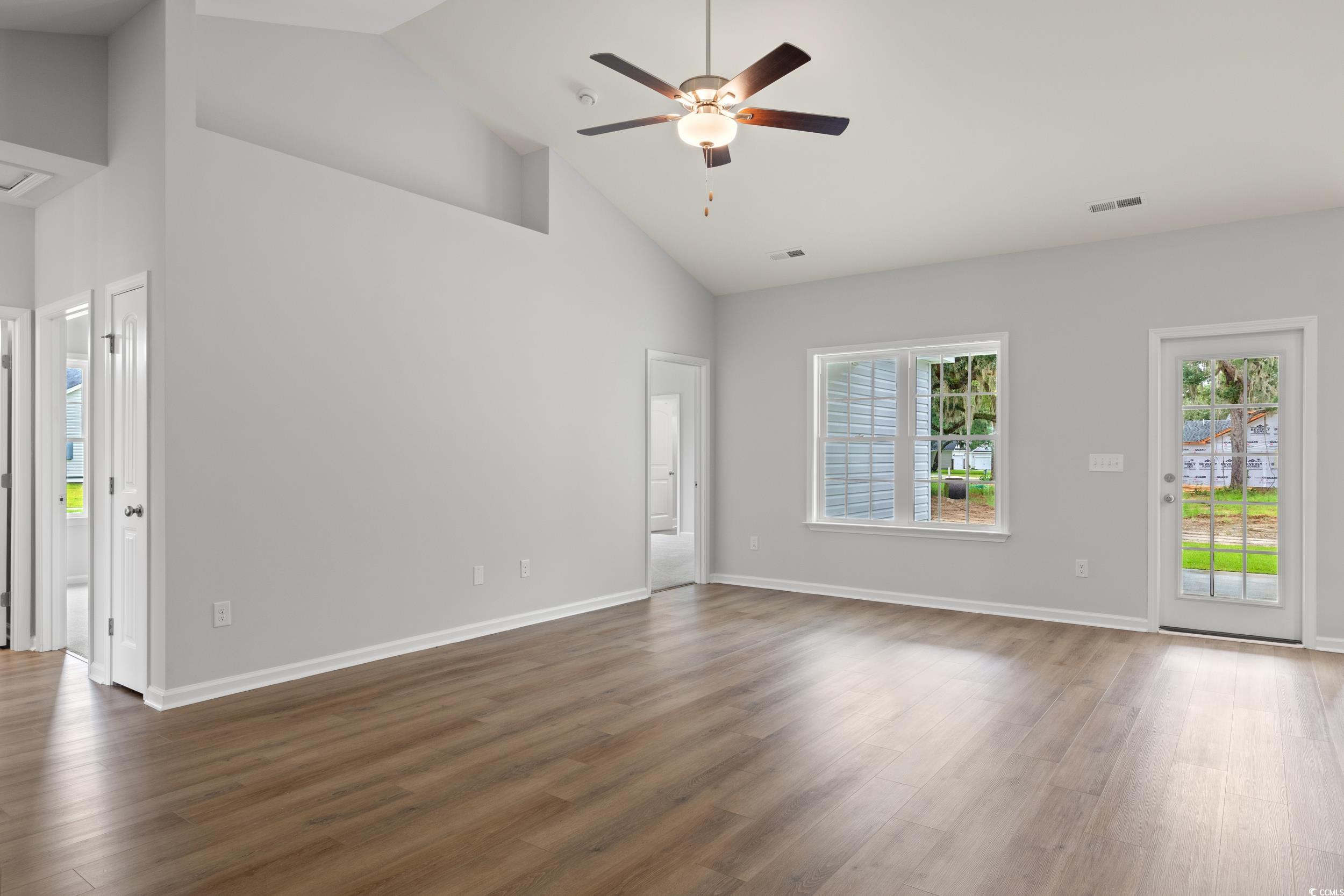 2315 Withers St. Property Photo 2