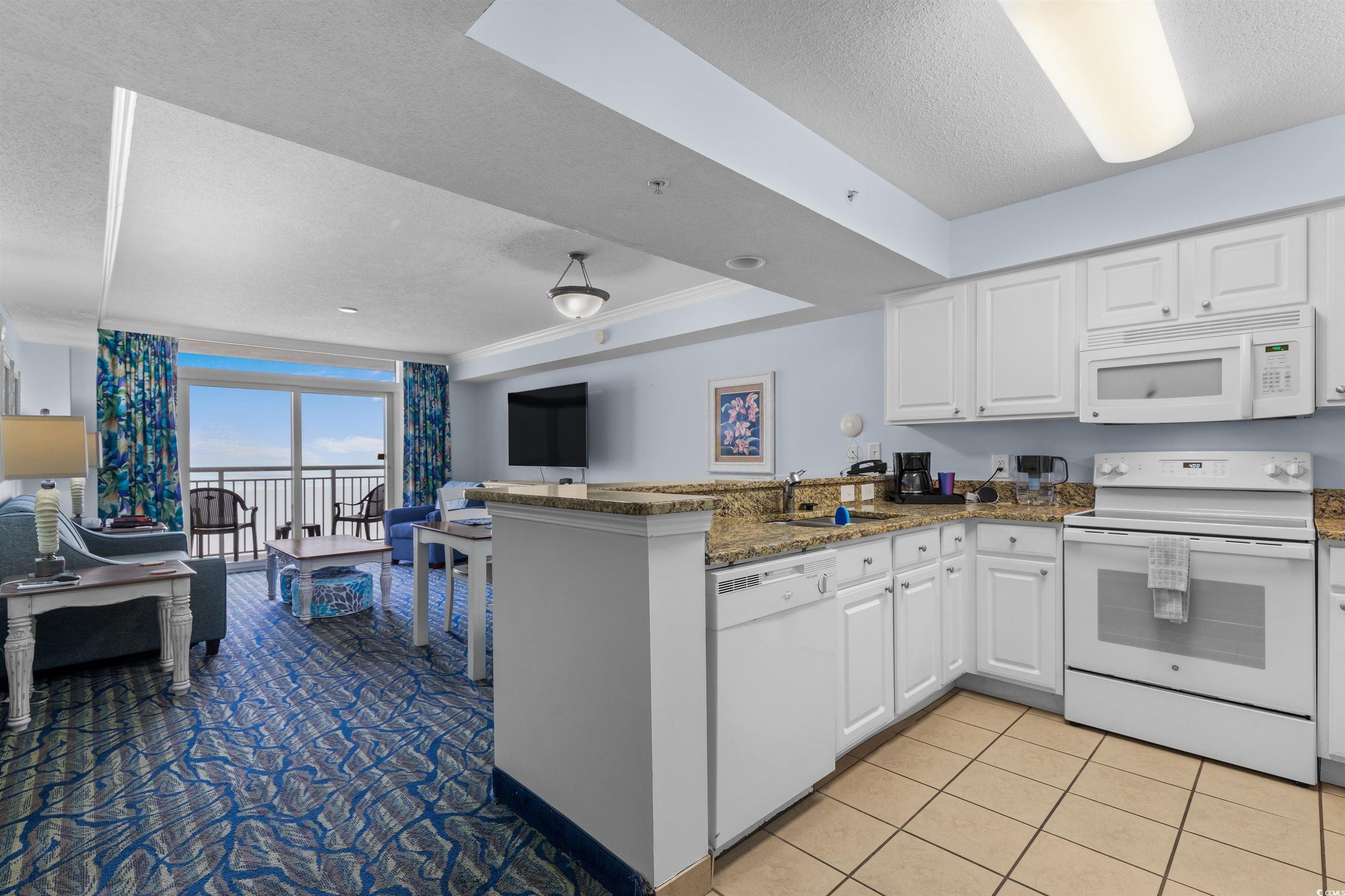 2201 S Ocean Blvd. Property Photo 5