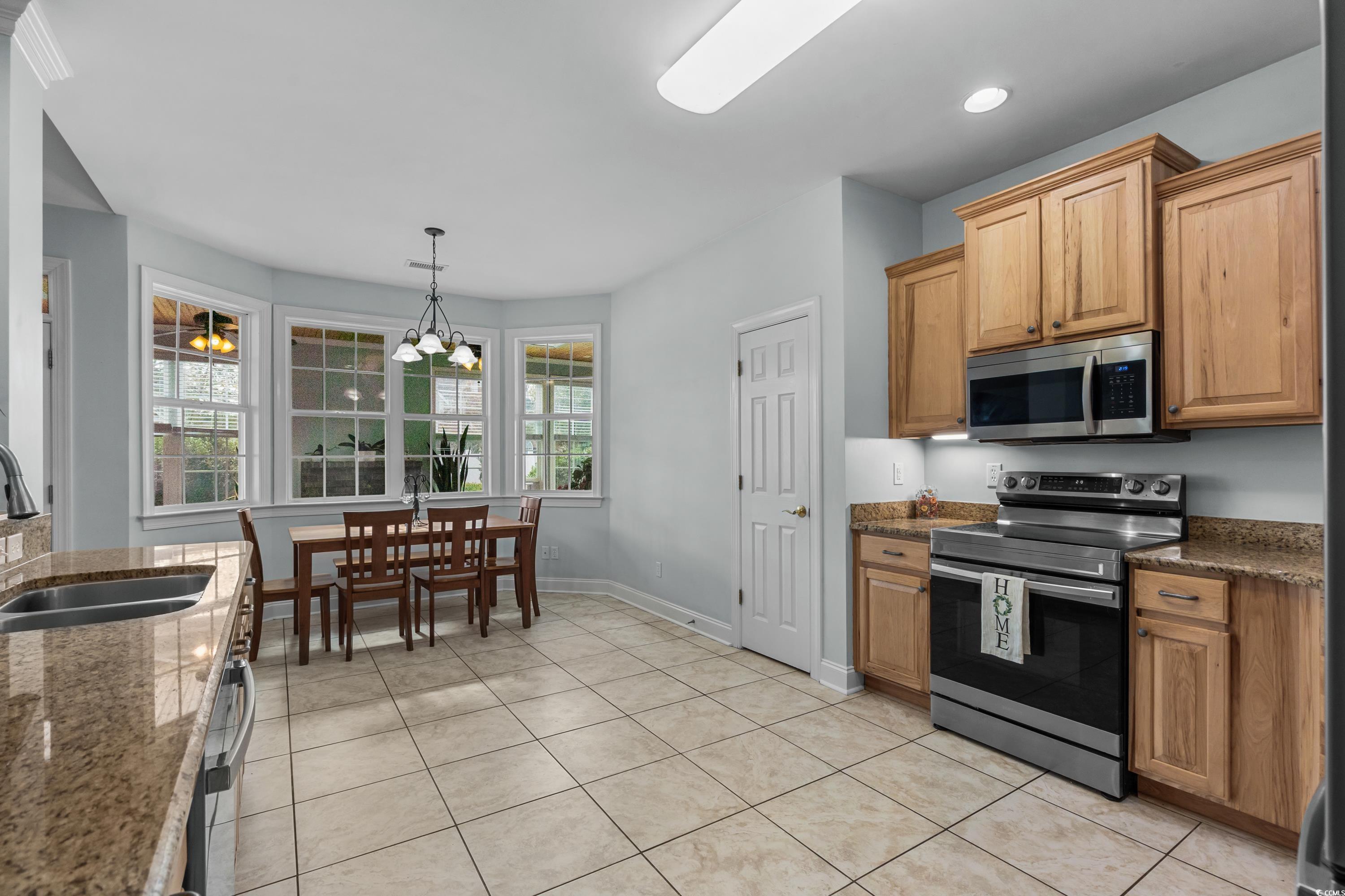 1909 Bingham Ct. Property Photo 7