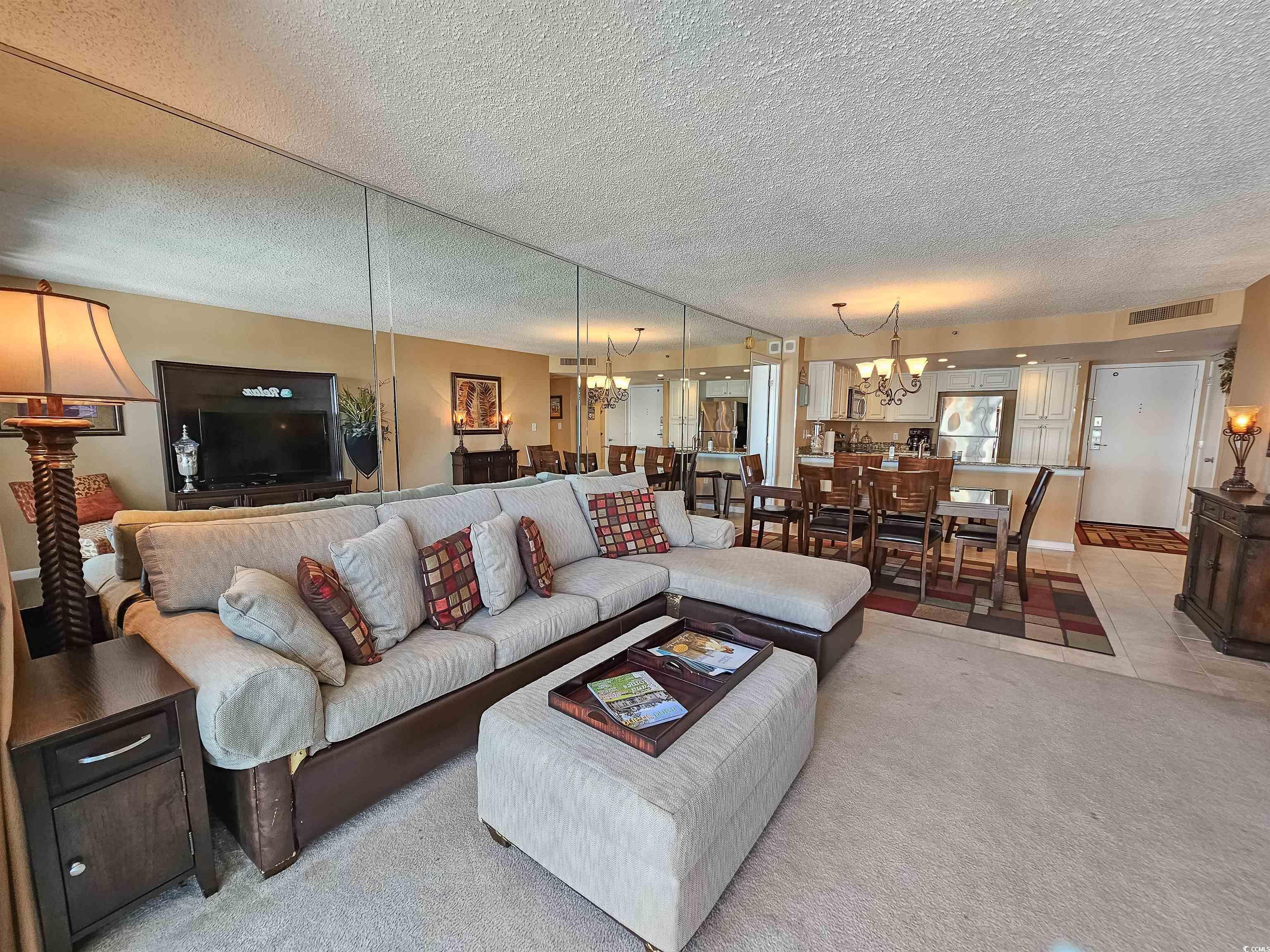 9820 Queensway Blvd. Property Photo 5