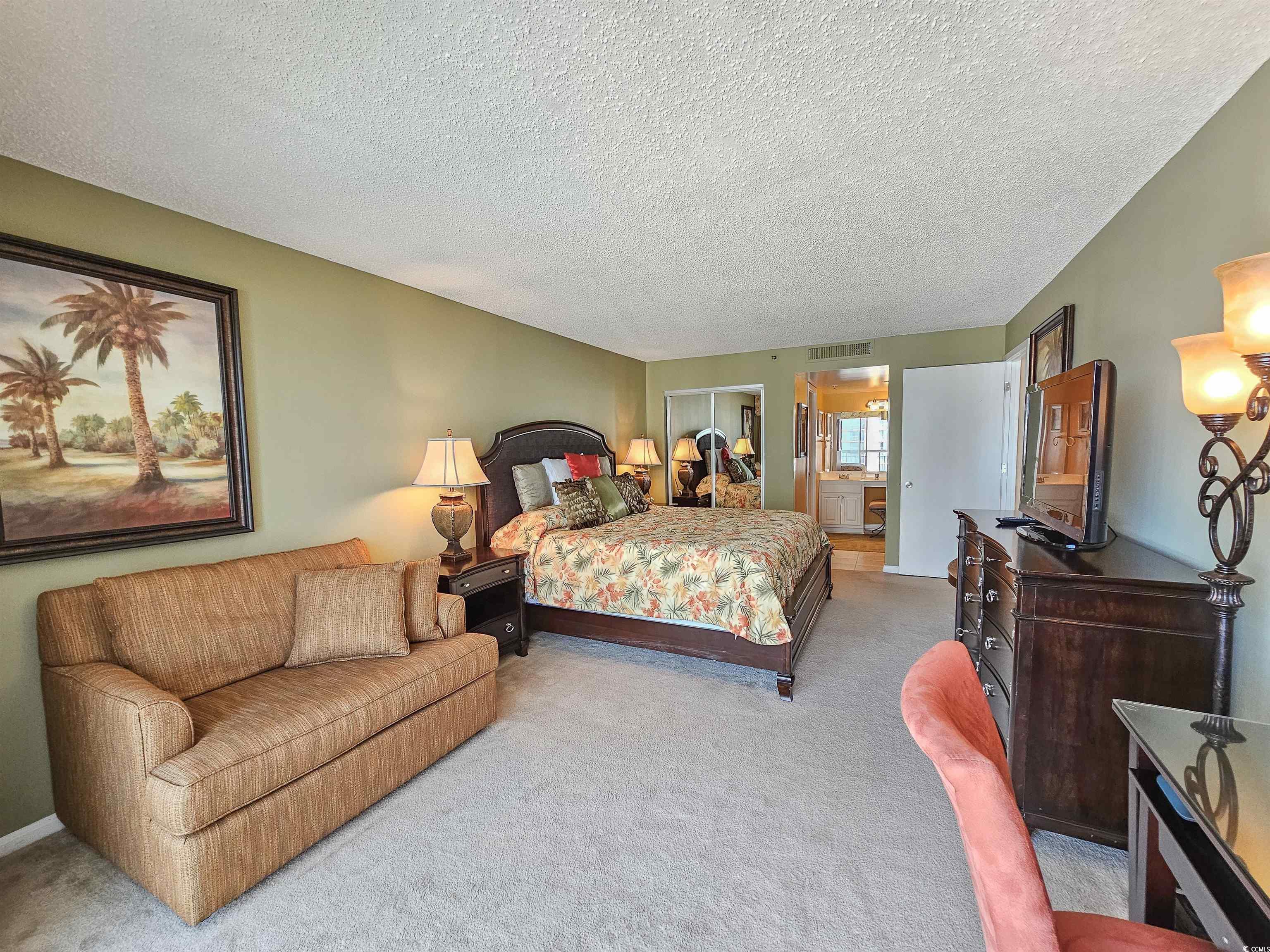 9820 Queensway Blvd. Property Photo 18