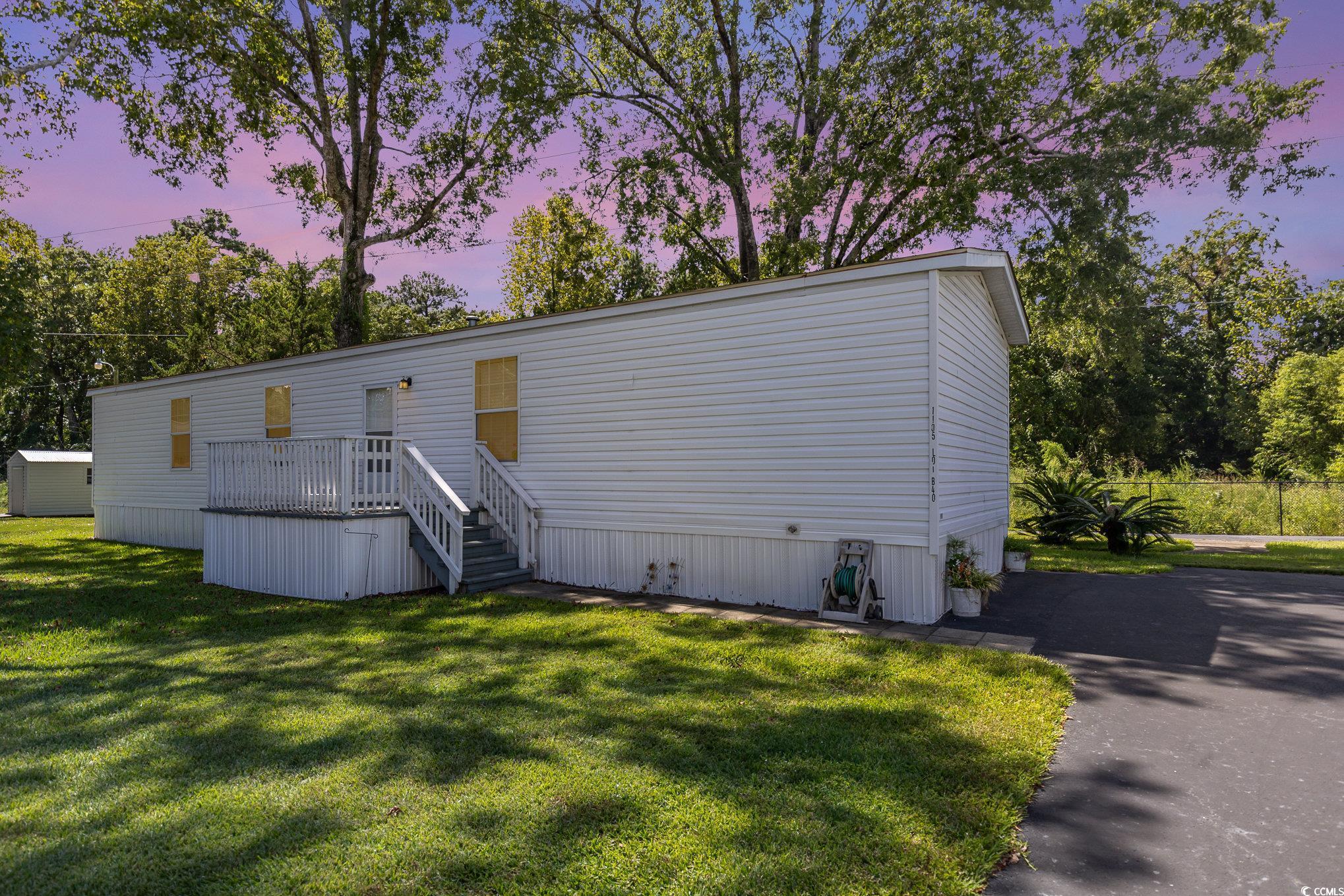 1105 Highway 15 Property Photo 2