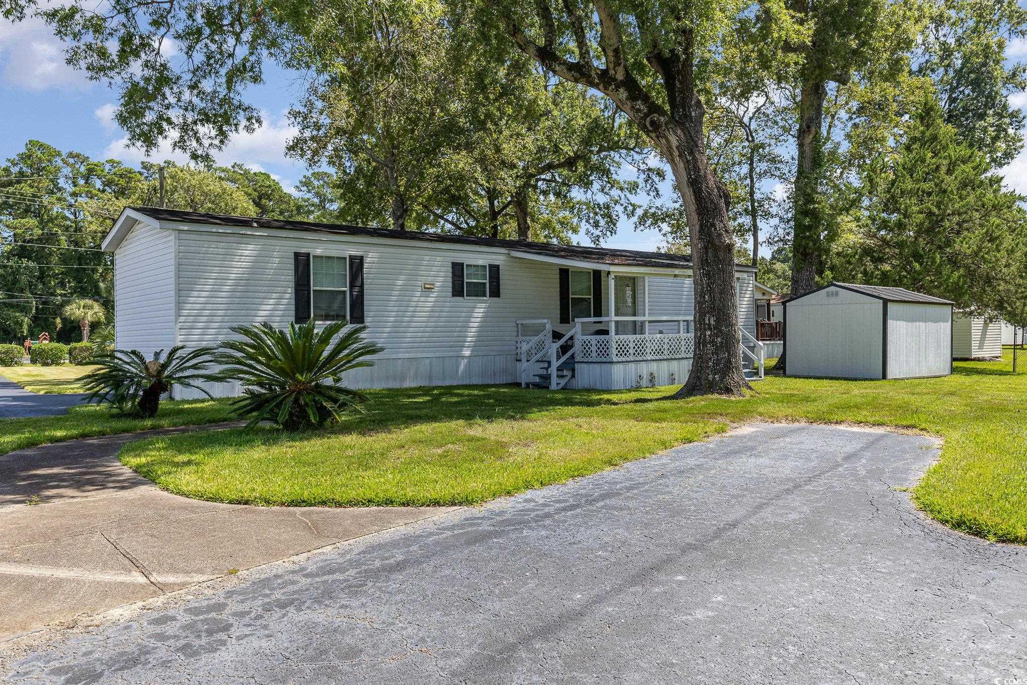 1105 Highway 15 Property Photo 3