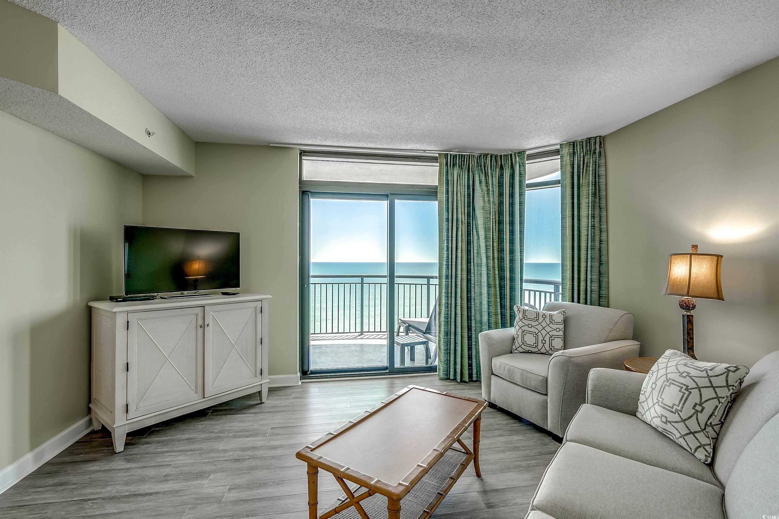 3000 Ocean Blvd. Property Photo 6