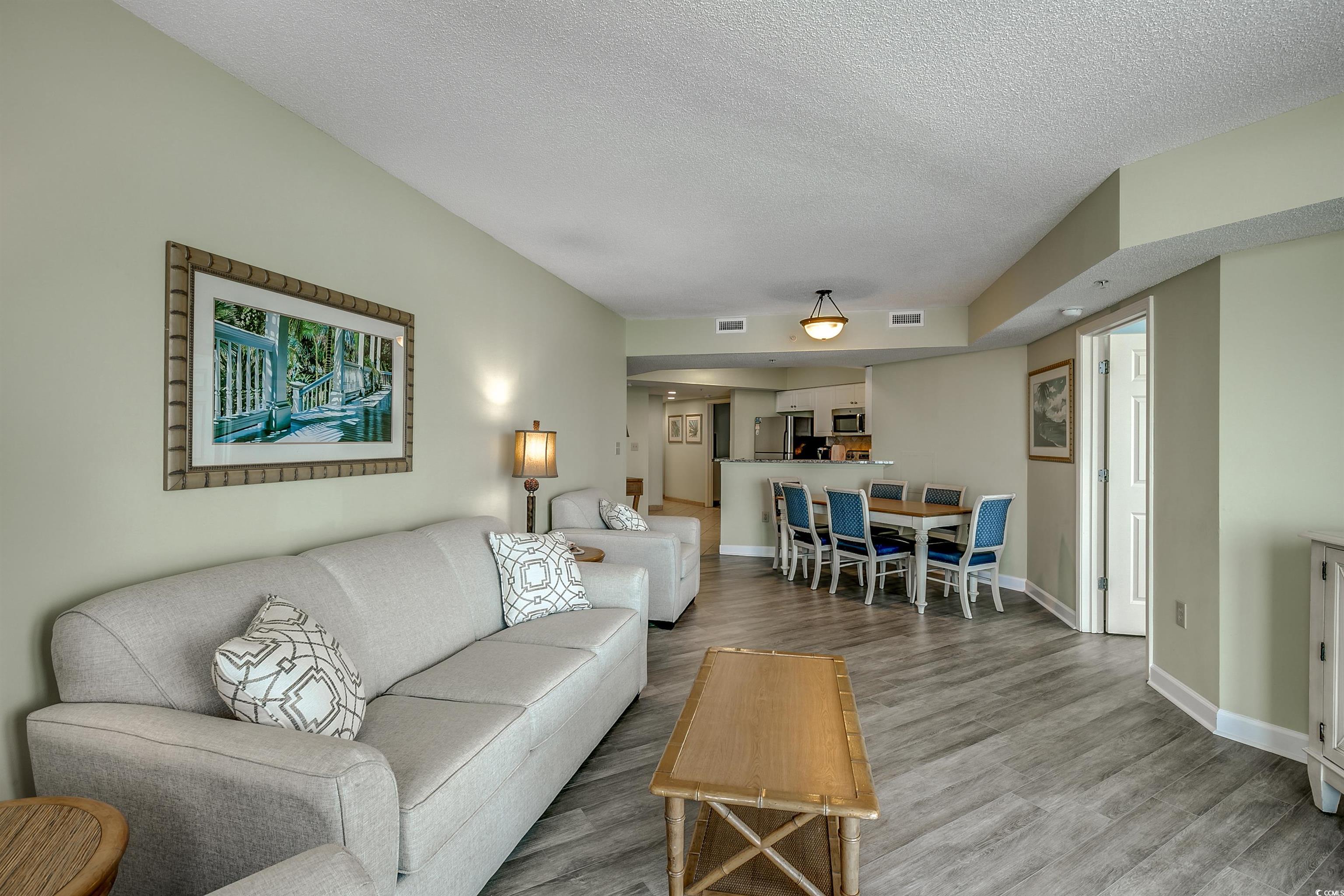3000 Ocean Blvd. Property Photo 7