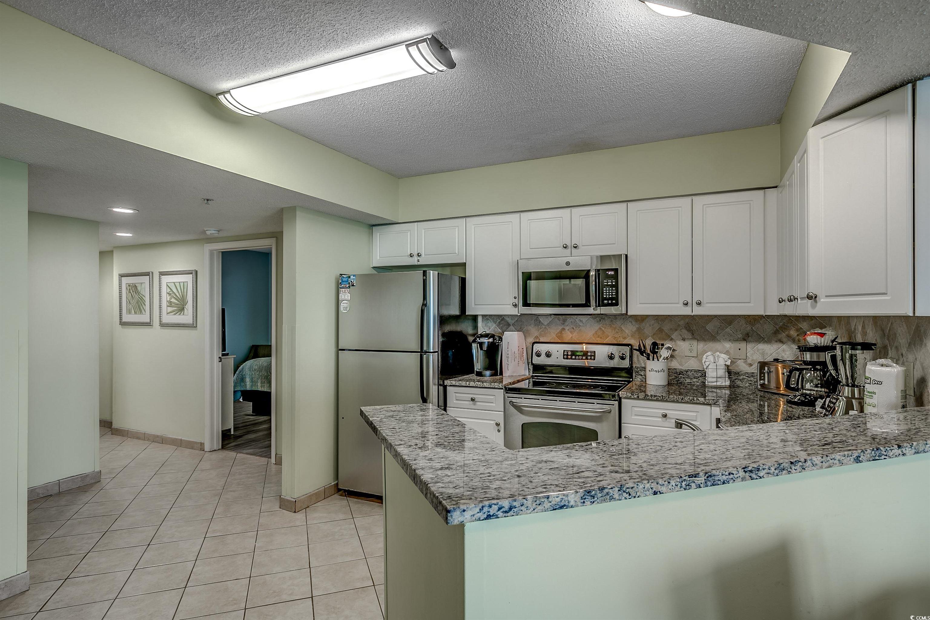 3000 Ocean Blvd. Property Photo 10