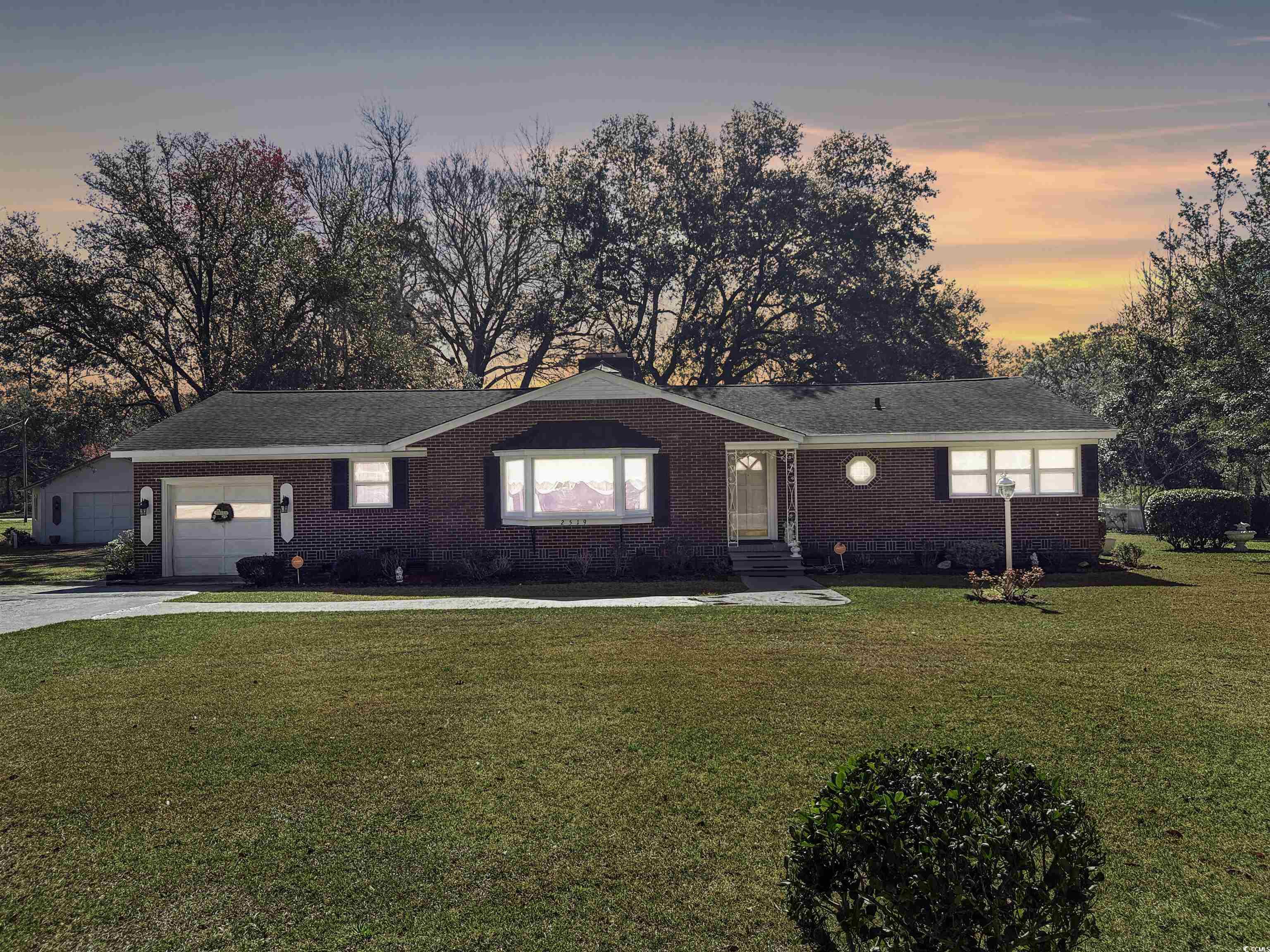 2519 Rion St. Property Photo
