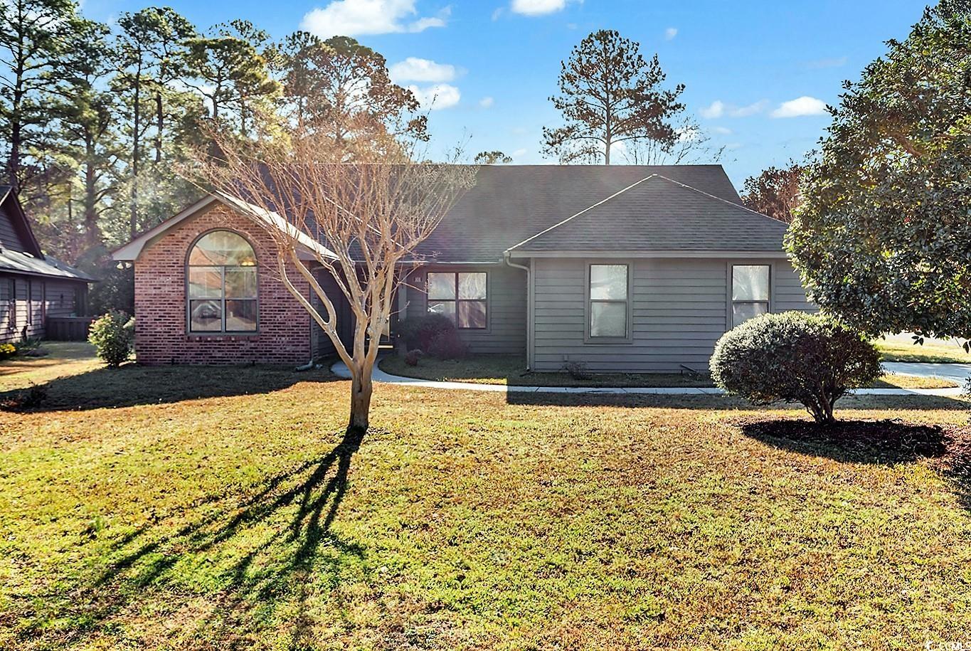 101 Linden Circle Property Photo