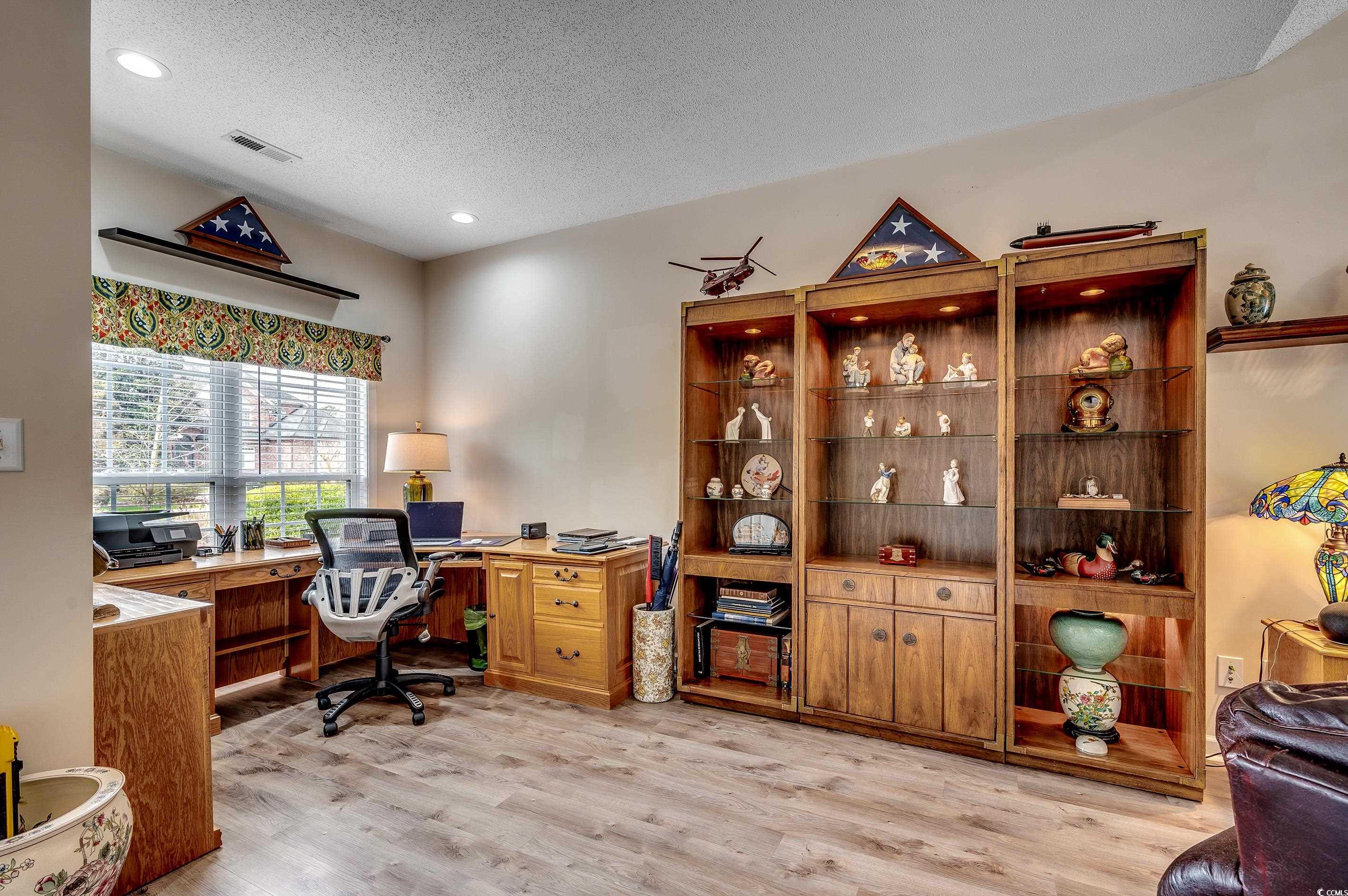 8263 Timber Ridge Rd. Property Photo 4