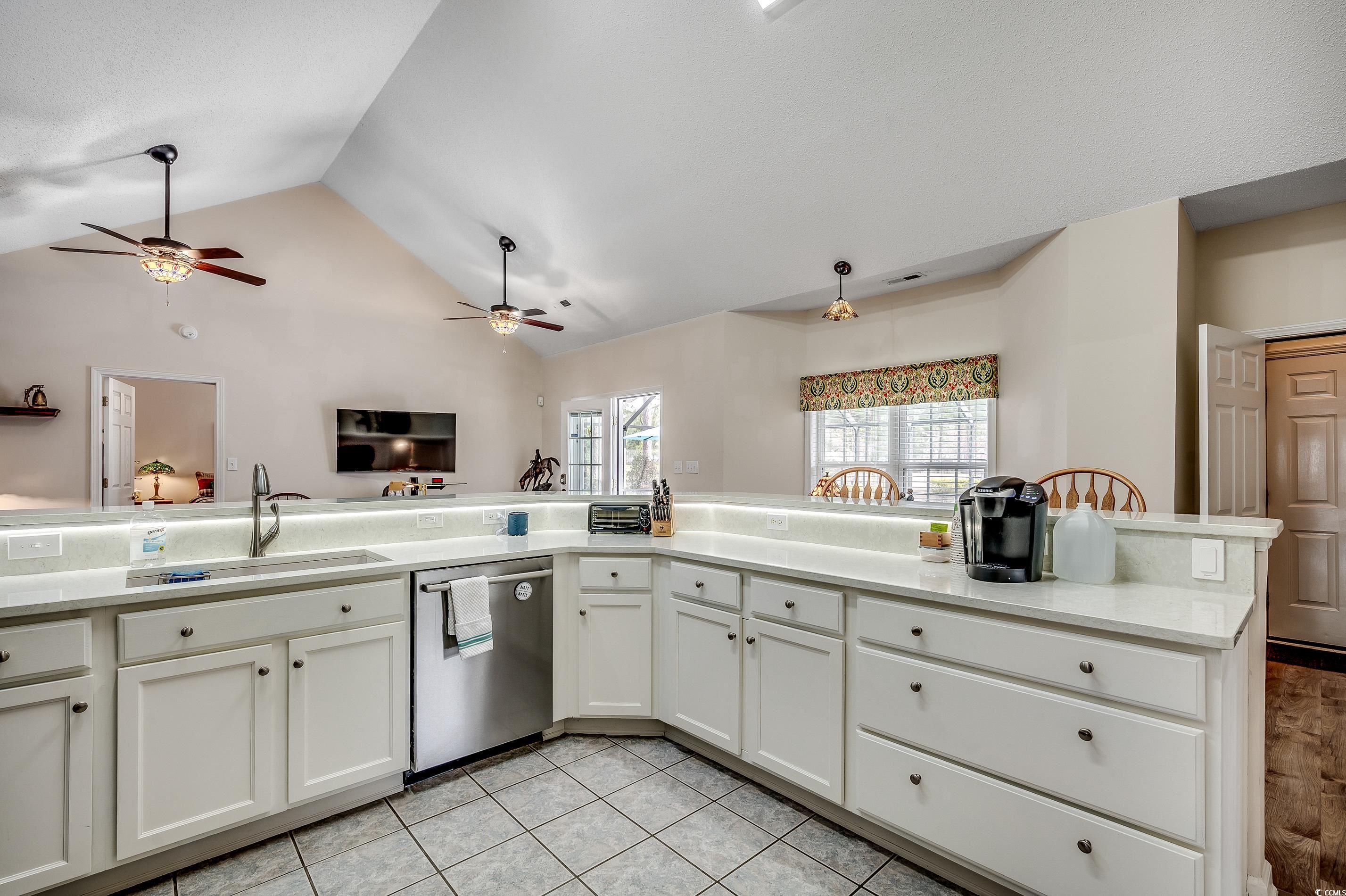 8263 Timber Ridge Rd. Property Photo 11