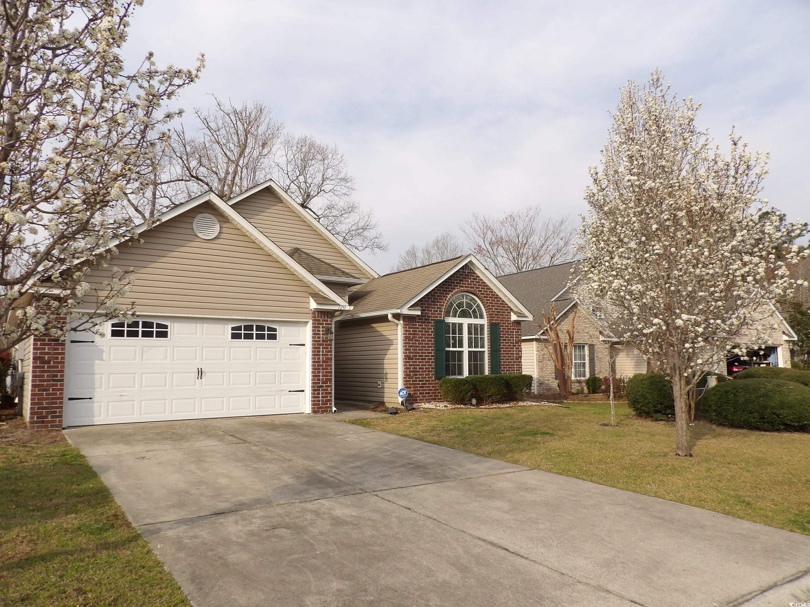 7297 Guinevere Circle Property Photo 1