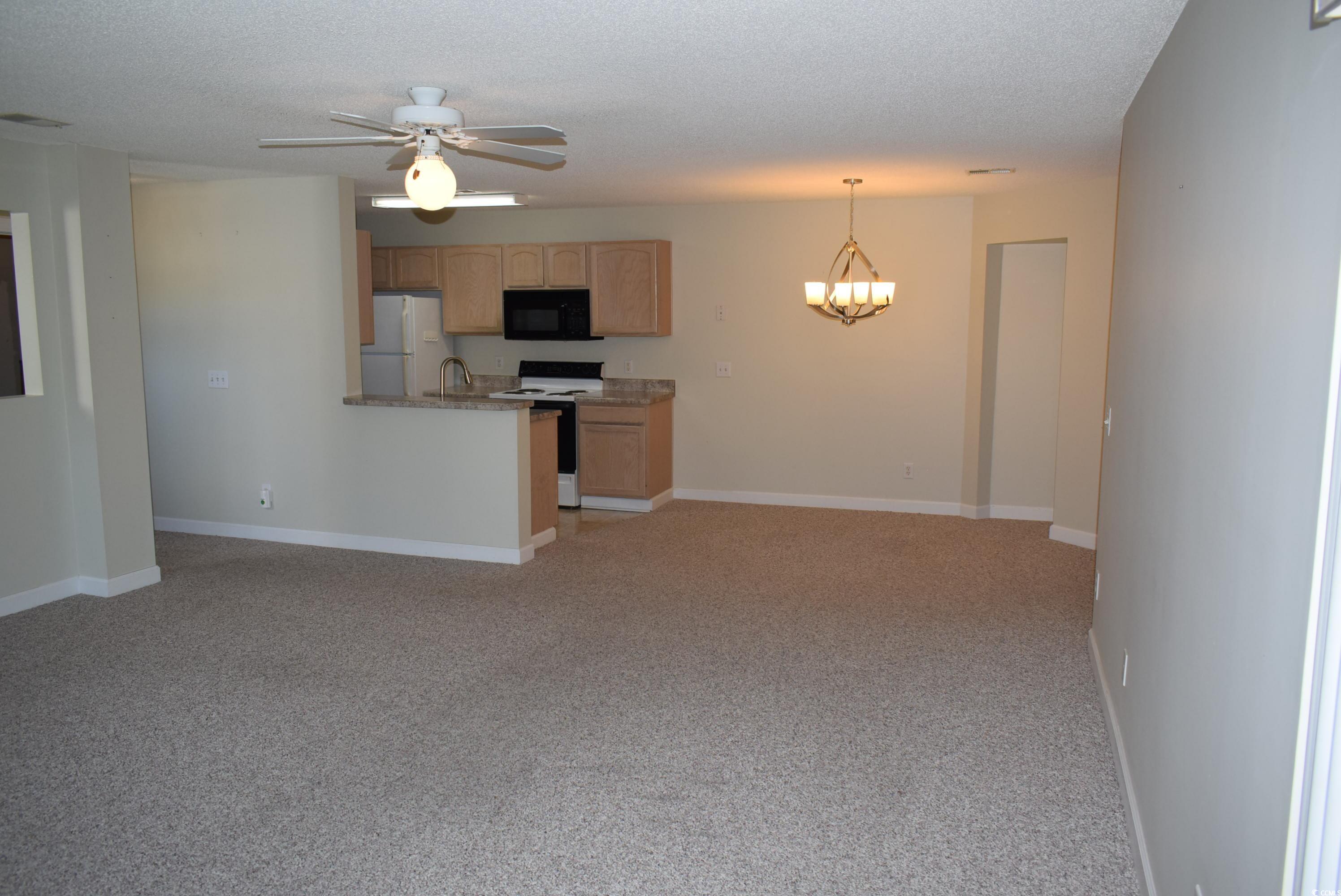 4300 Lotus Ct. Property Photo 3