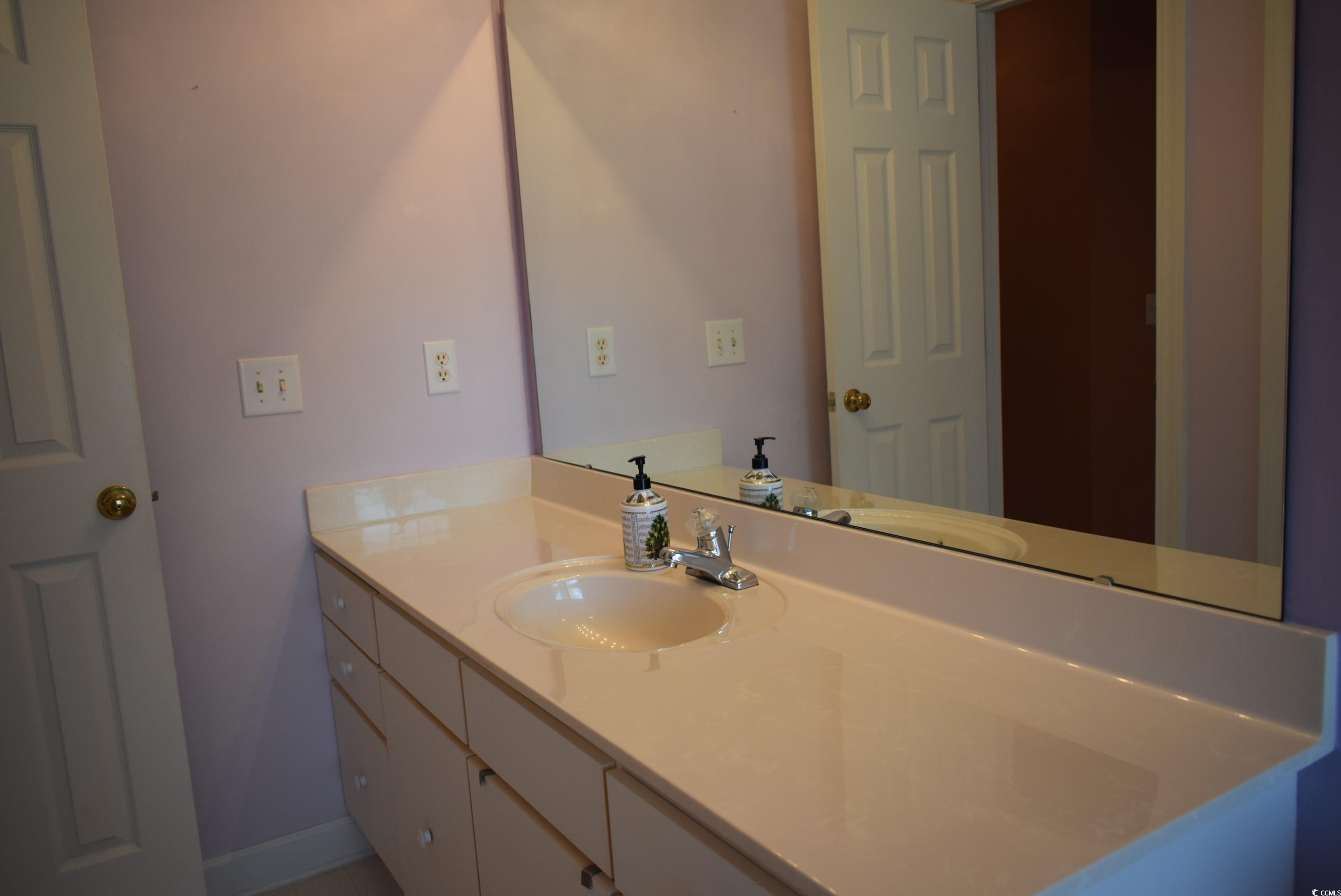 4300 Lotus Ct. Property Photo 18