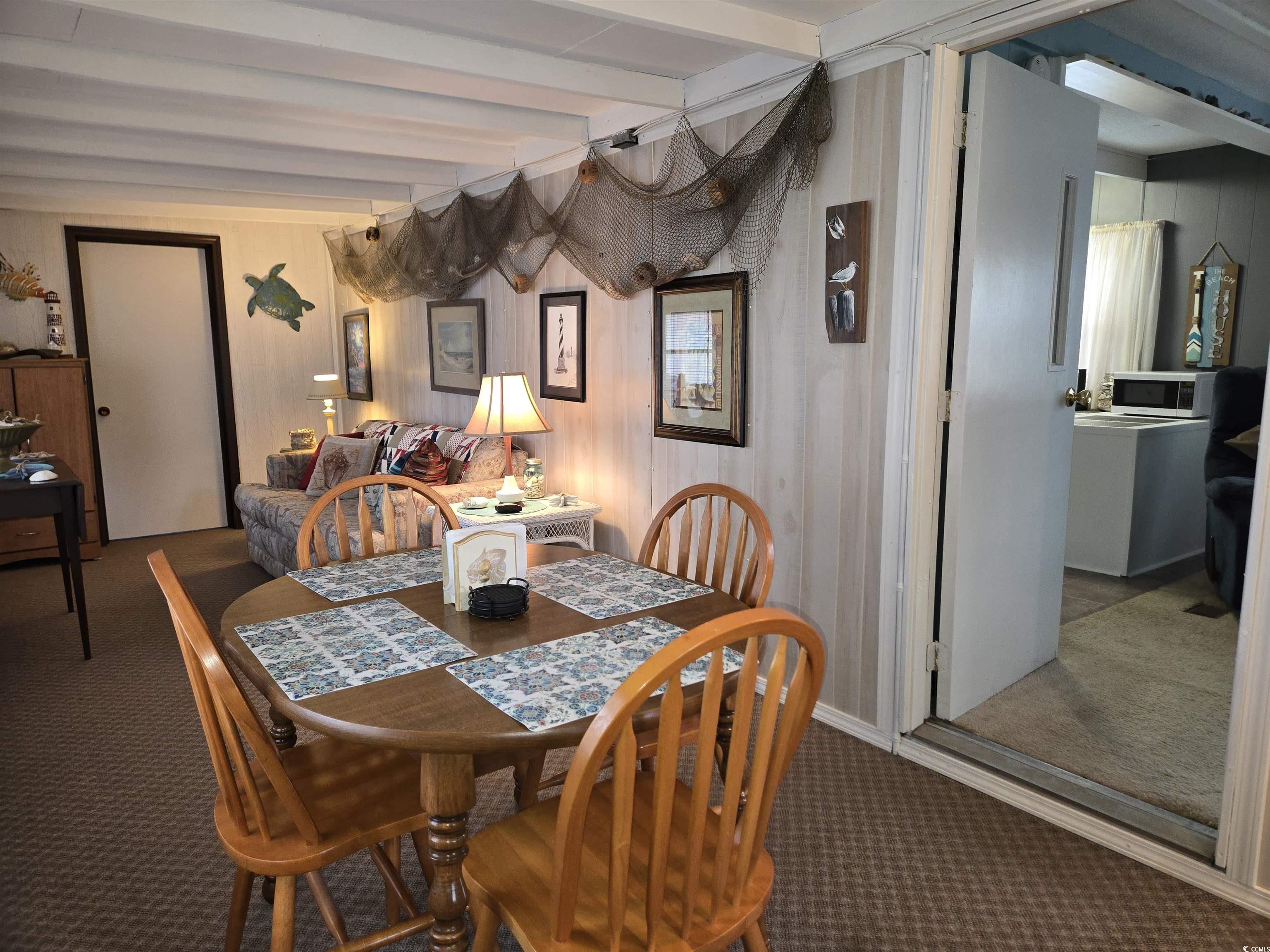 425 Delton Dr. Property Photo 9