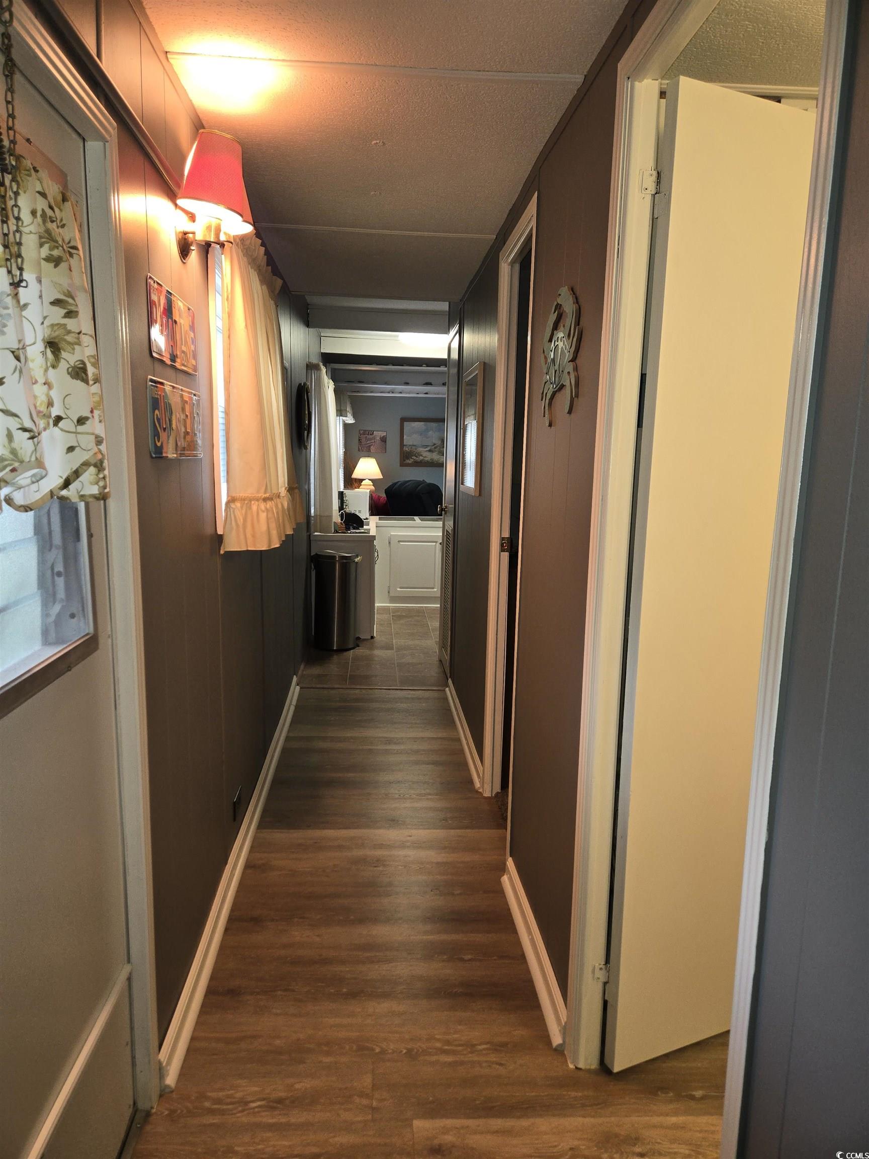 425 Delton Dr. Property Photo 14