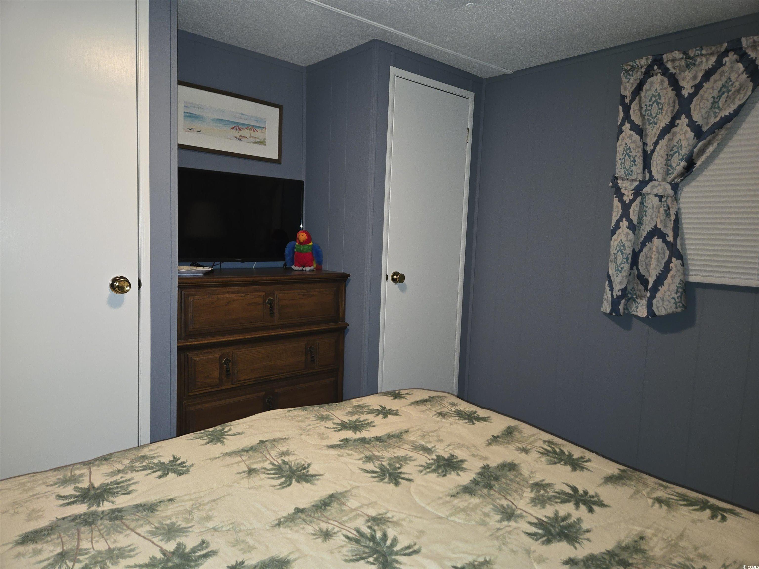 425 Delton Dr. Property Photo 16