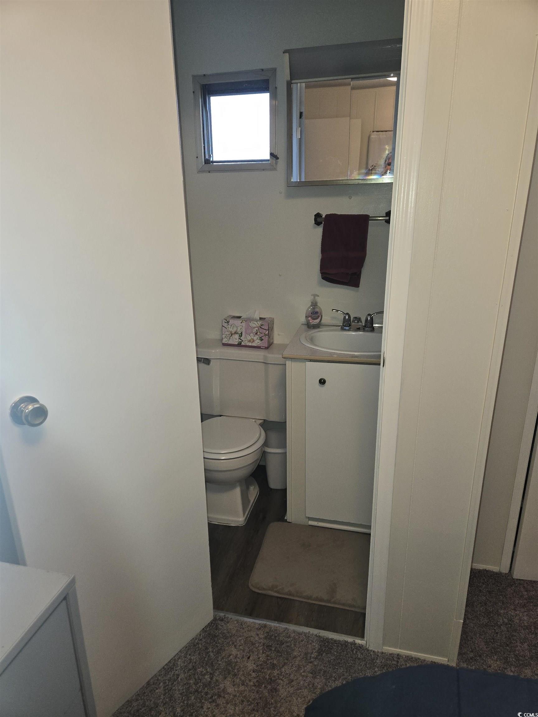 425 Delton Dr. Property Photo 21