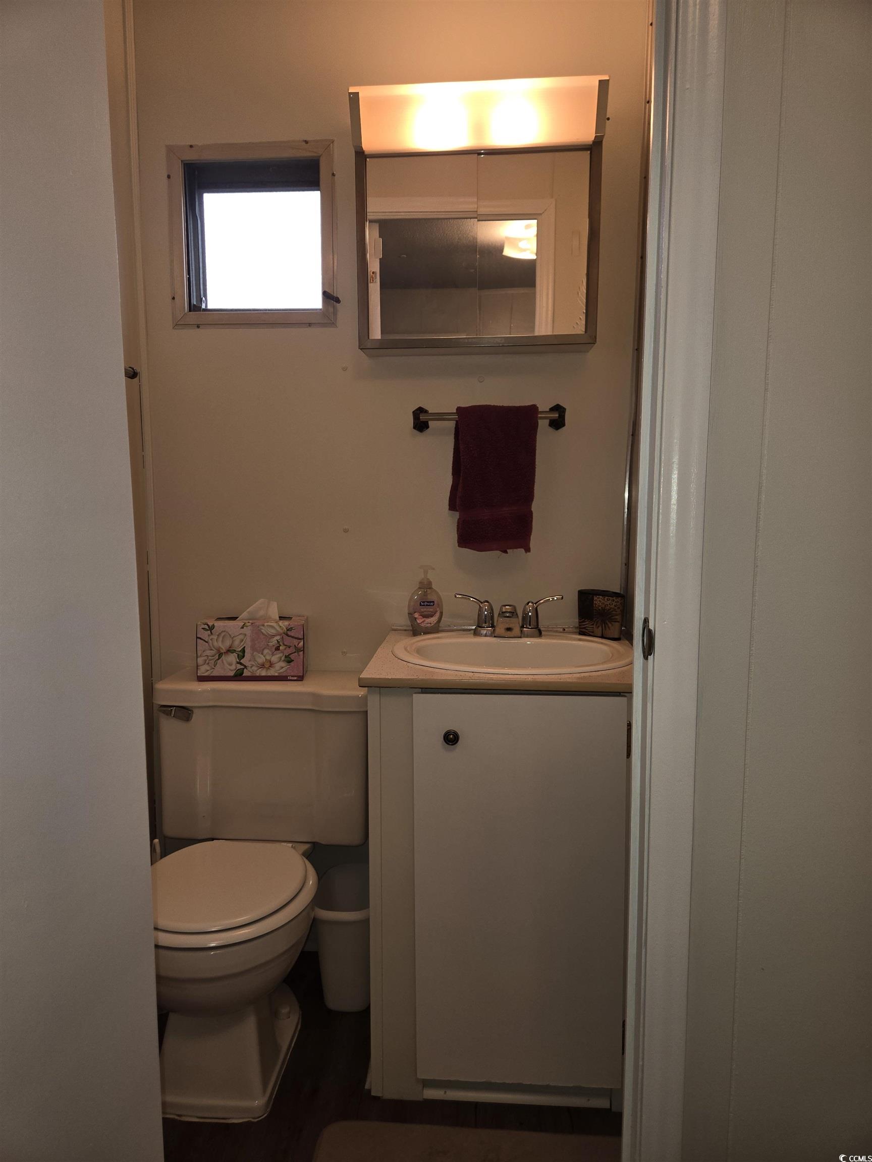 425 Delton Dr. Property Photo 22