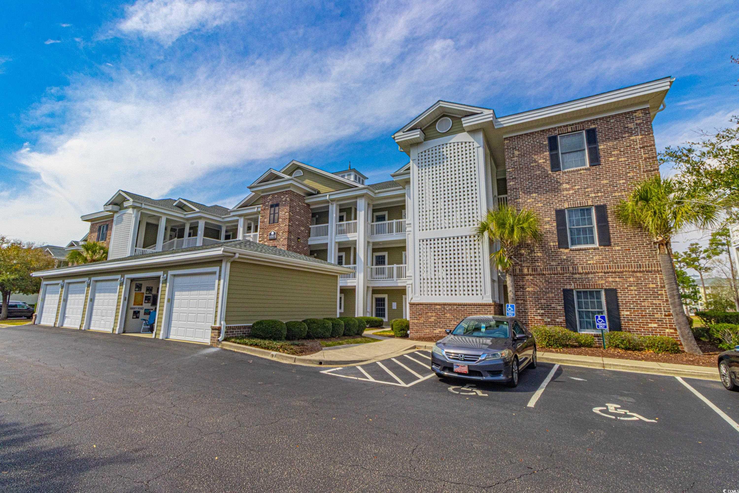 4805 Luster Leaf Circle Property Photo