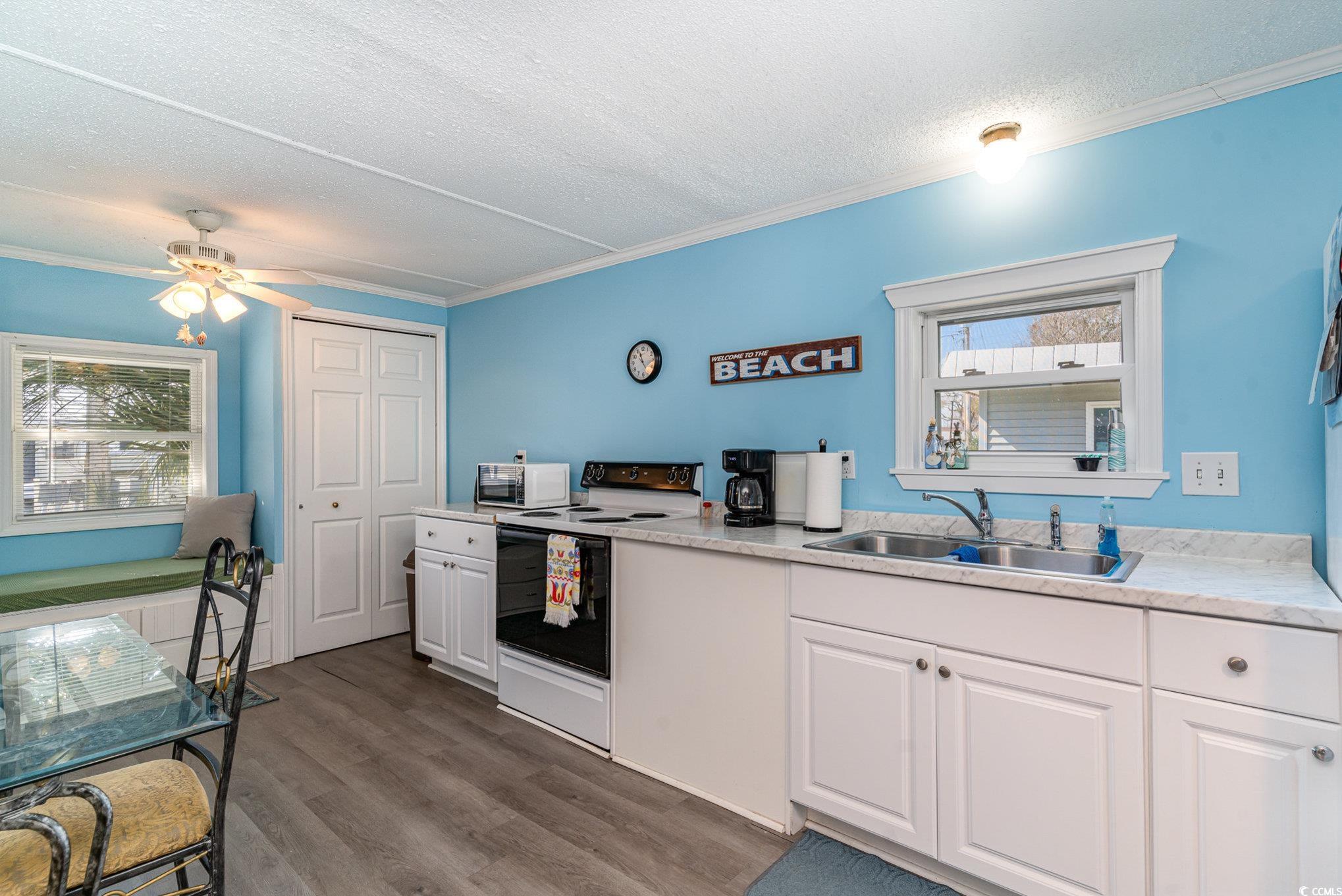276 Flamingo Ct. Property Photo 12