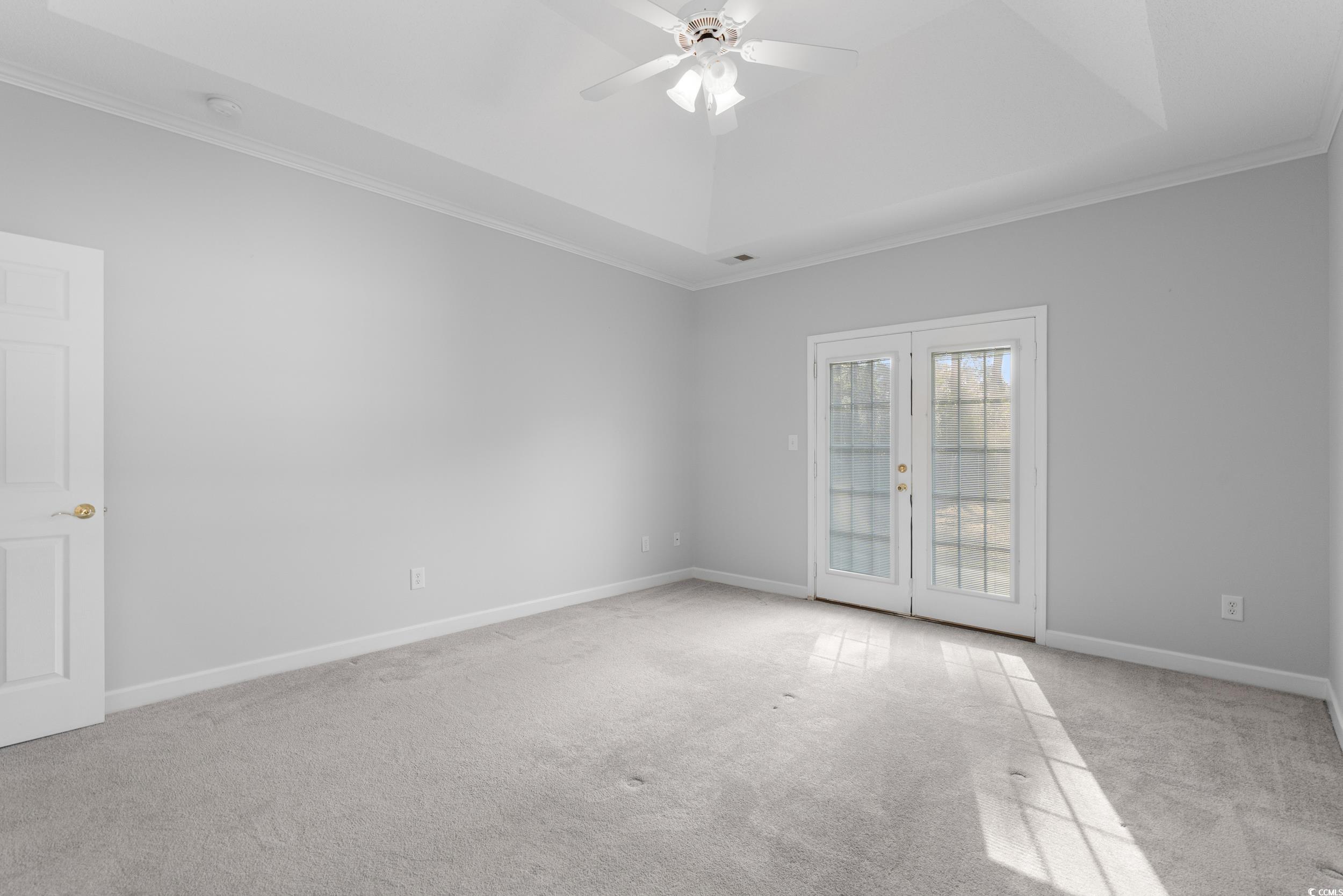 1019 Hillsdale Dr. Property Photo 19
