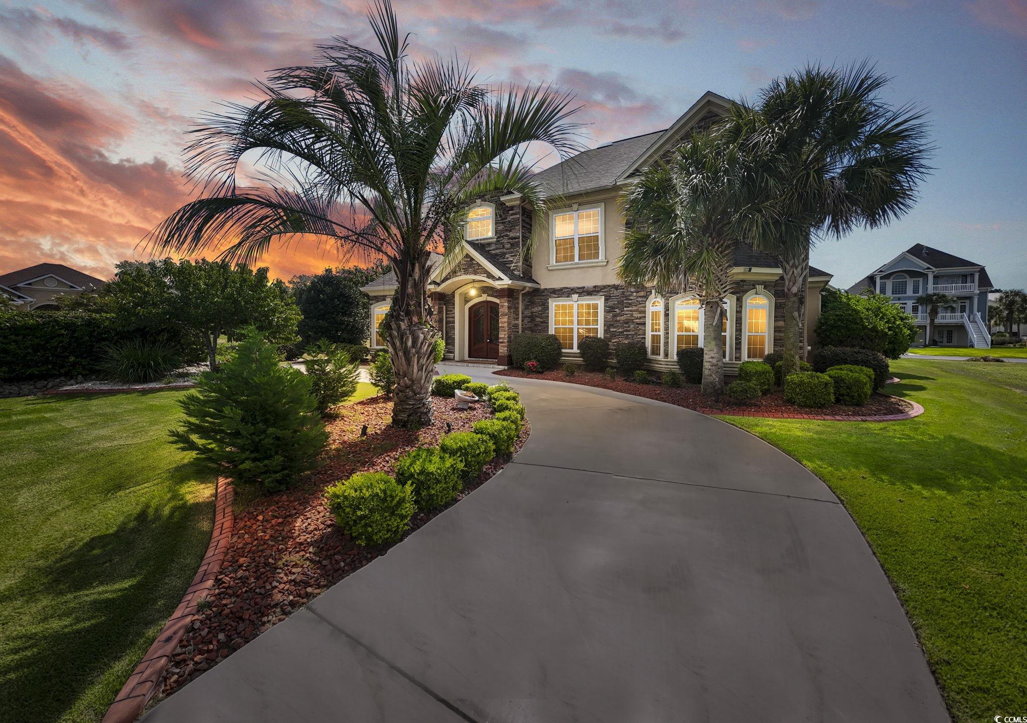 801 Bluffview Dr. Property Photo