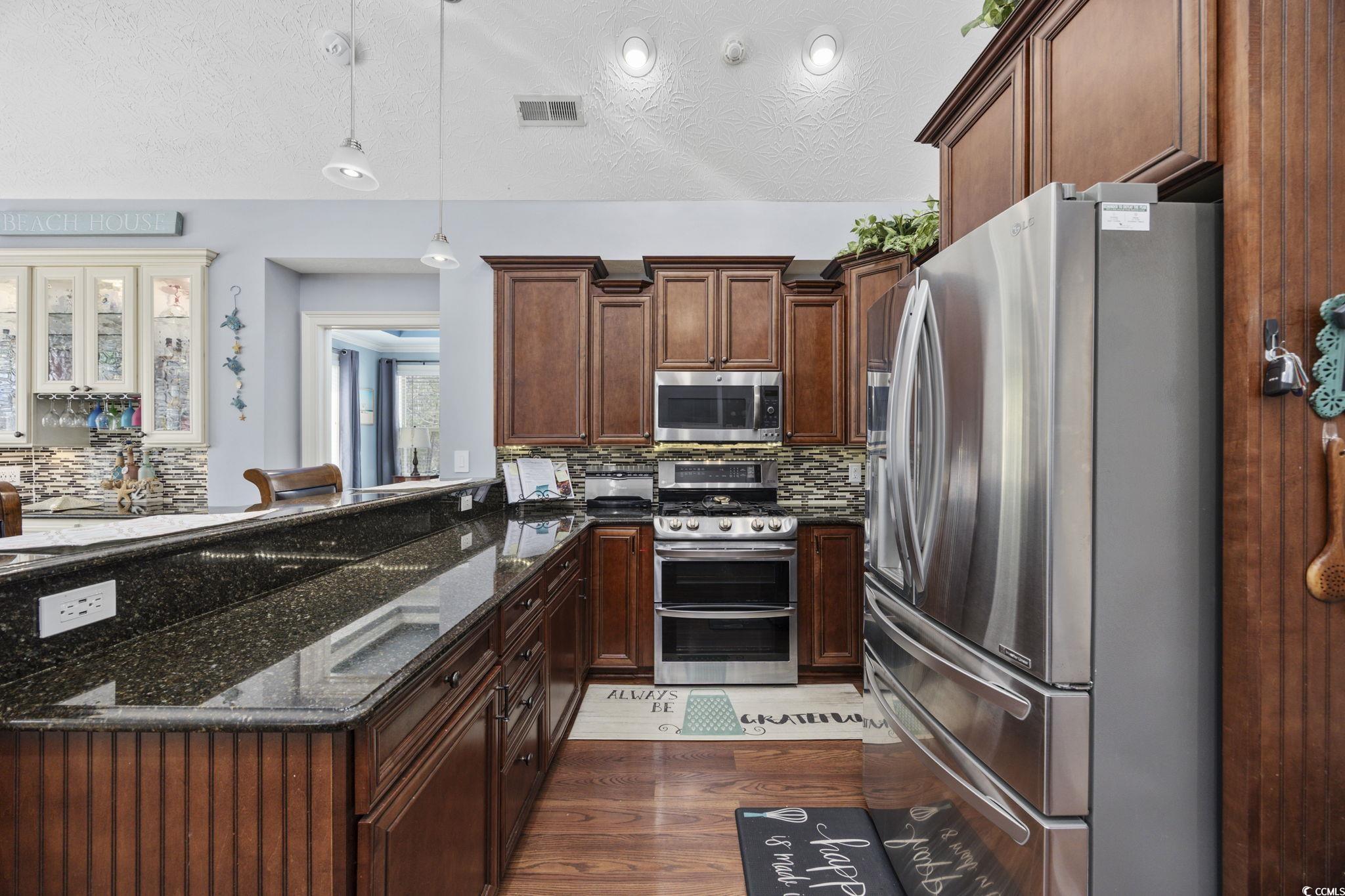 120 Swallowtail Ct. Property Photo 11