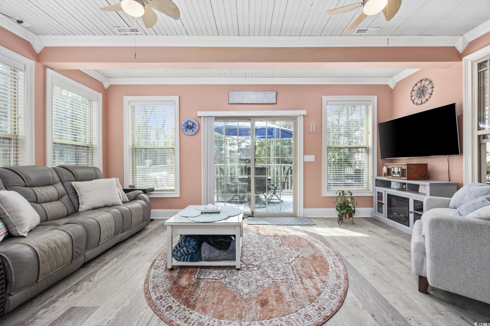 120 Swallowtail Ct. Property Photo 14