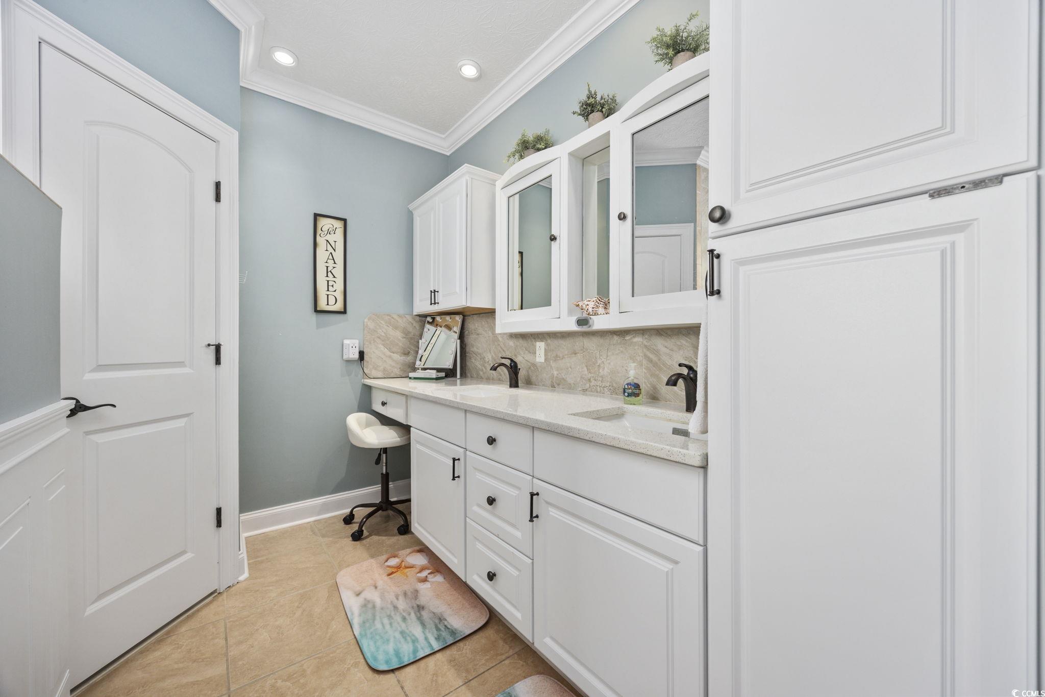 120 Swallowtail Ct. Property Photo 19