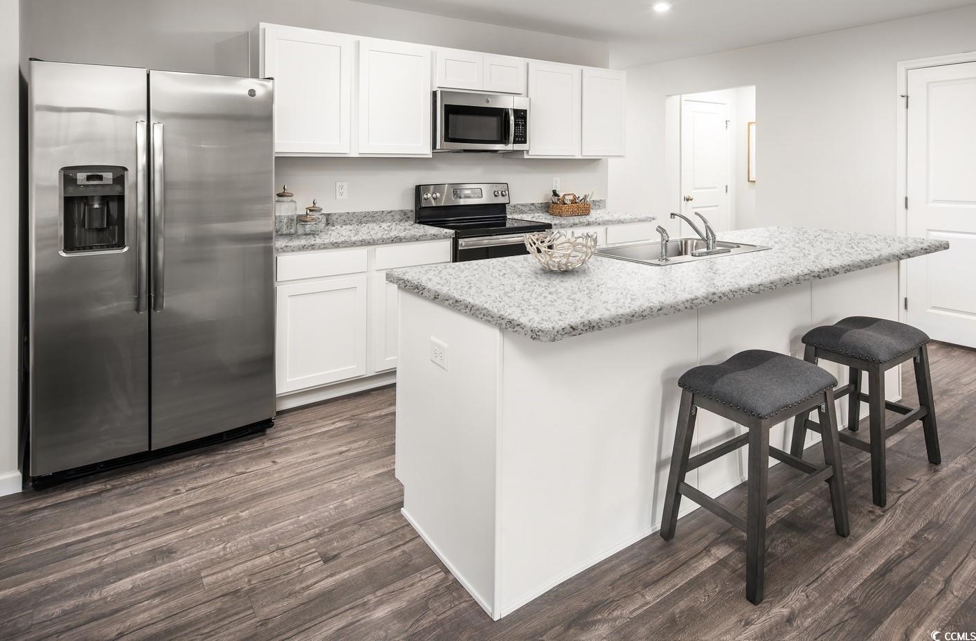 1108 Oak Meadow Dr. Property Photo 2