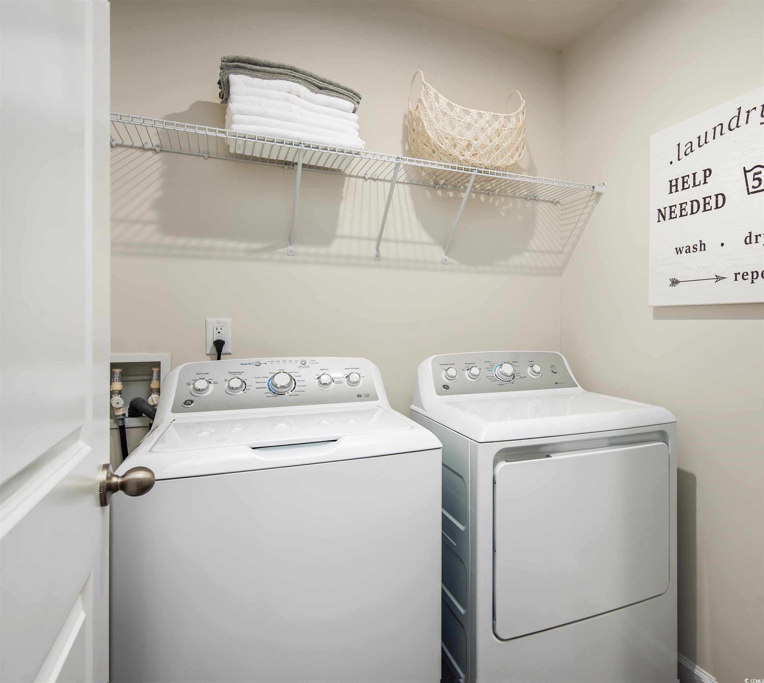 1108 Oak Meadow Dr. Property Photo 8