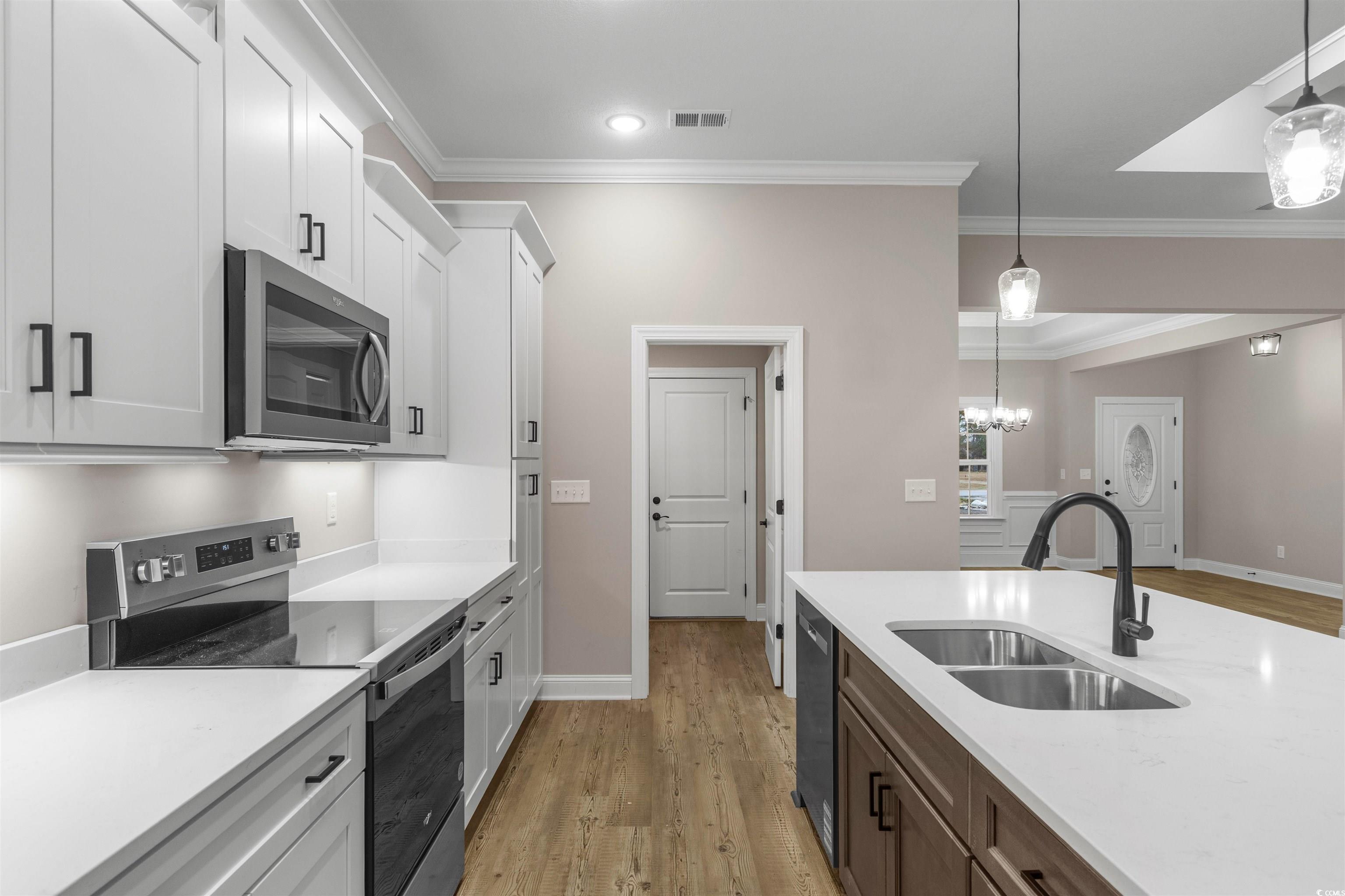 3325 Hughes Gasque Rd. Property Photo 4