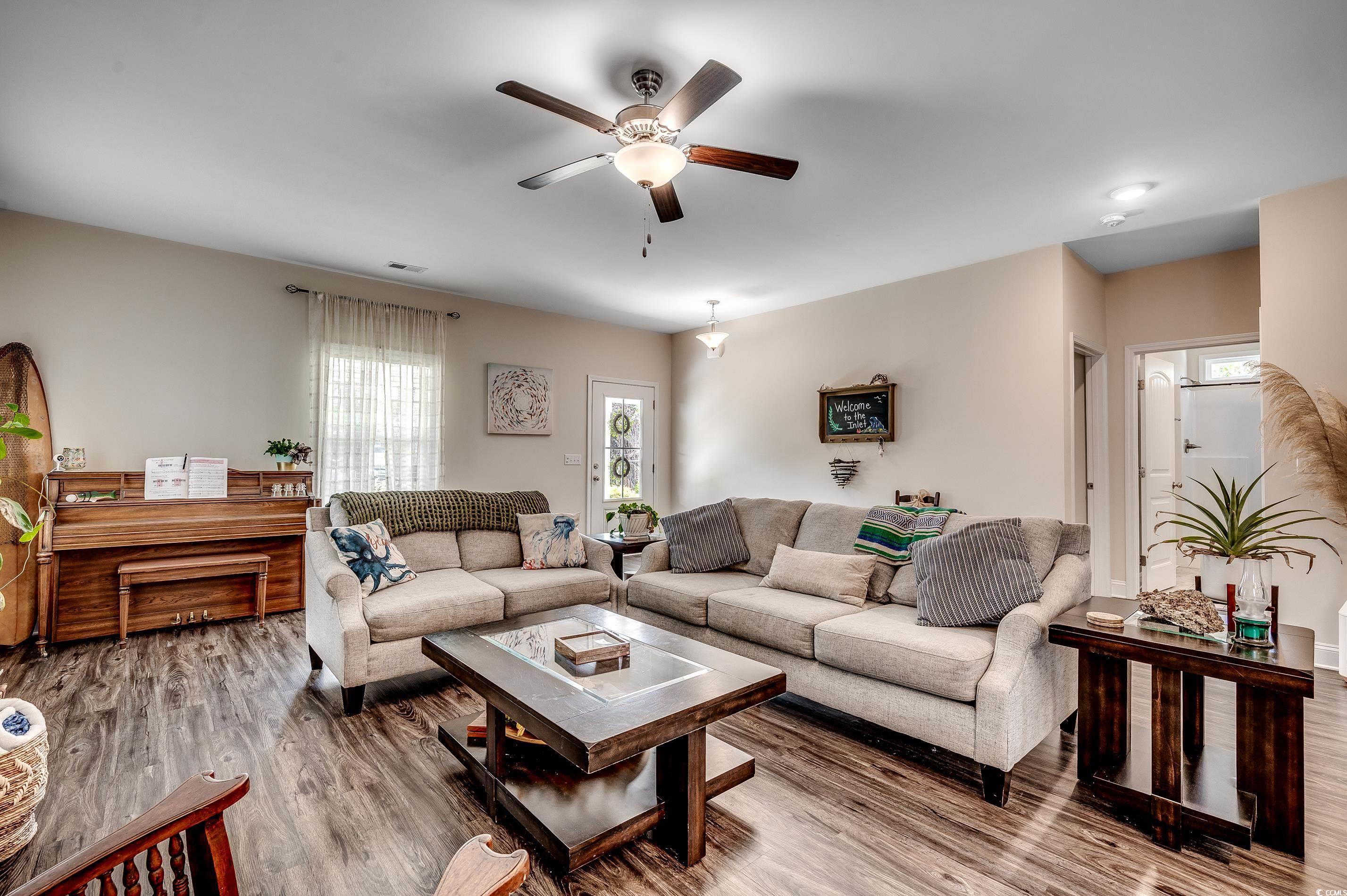 624 Blackberry Ave. Property Photo 11