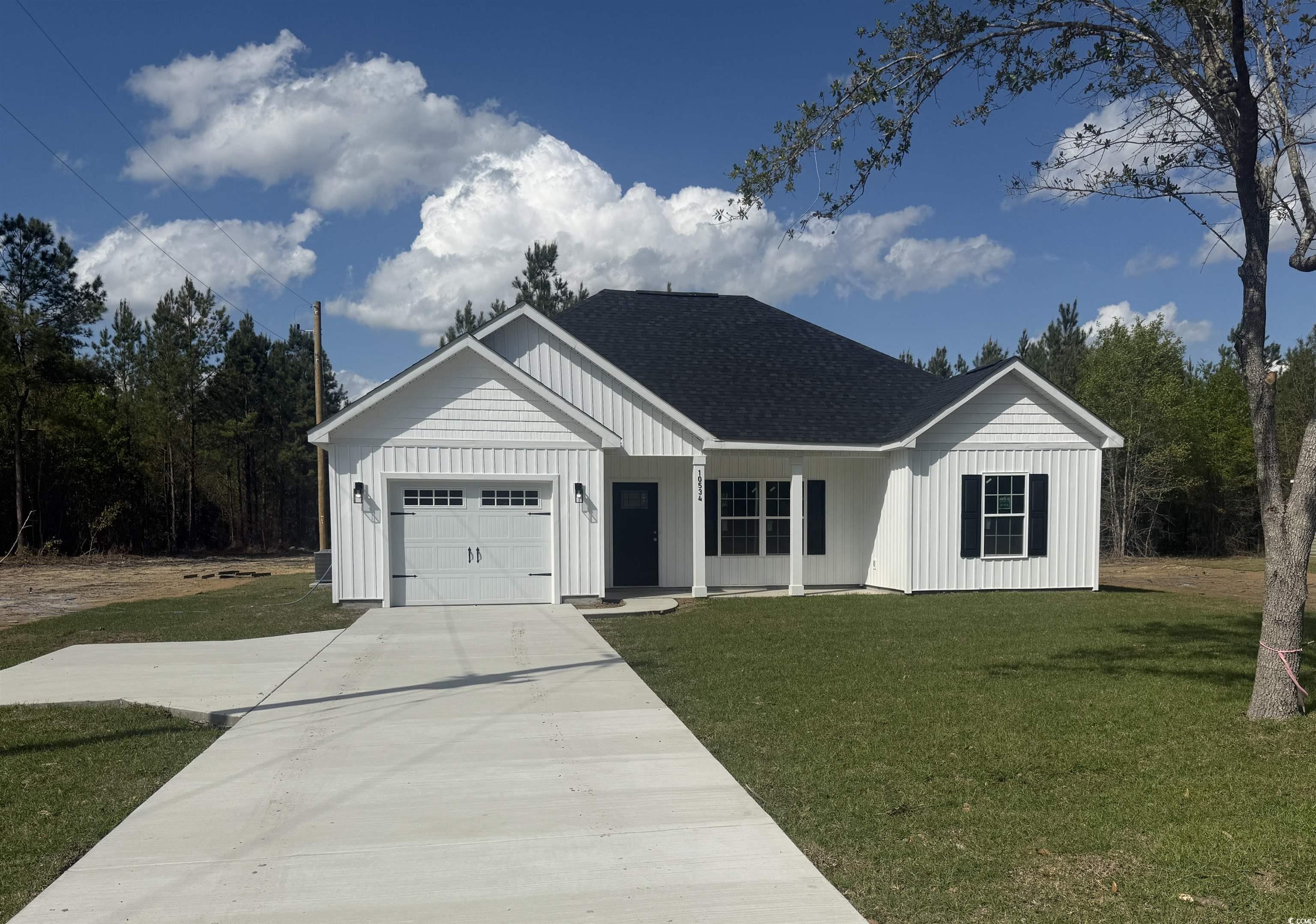 10534 W Highway 19 Property Photo 1