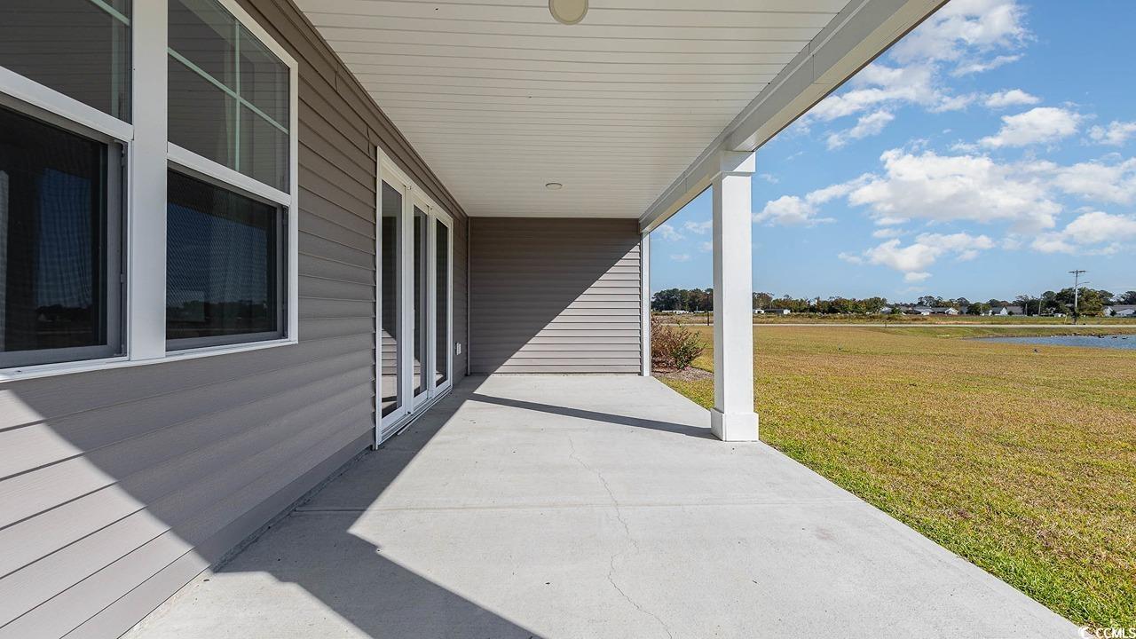 423 Clear Lake Dr. Property Photo 2