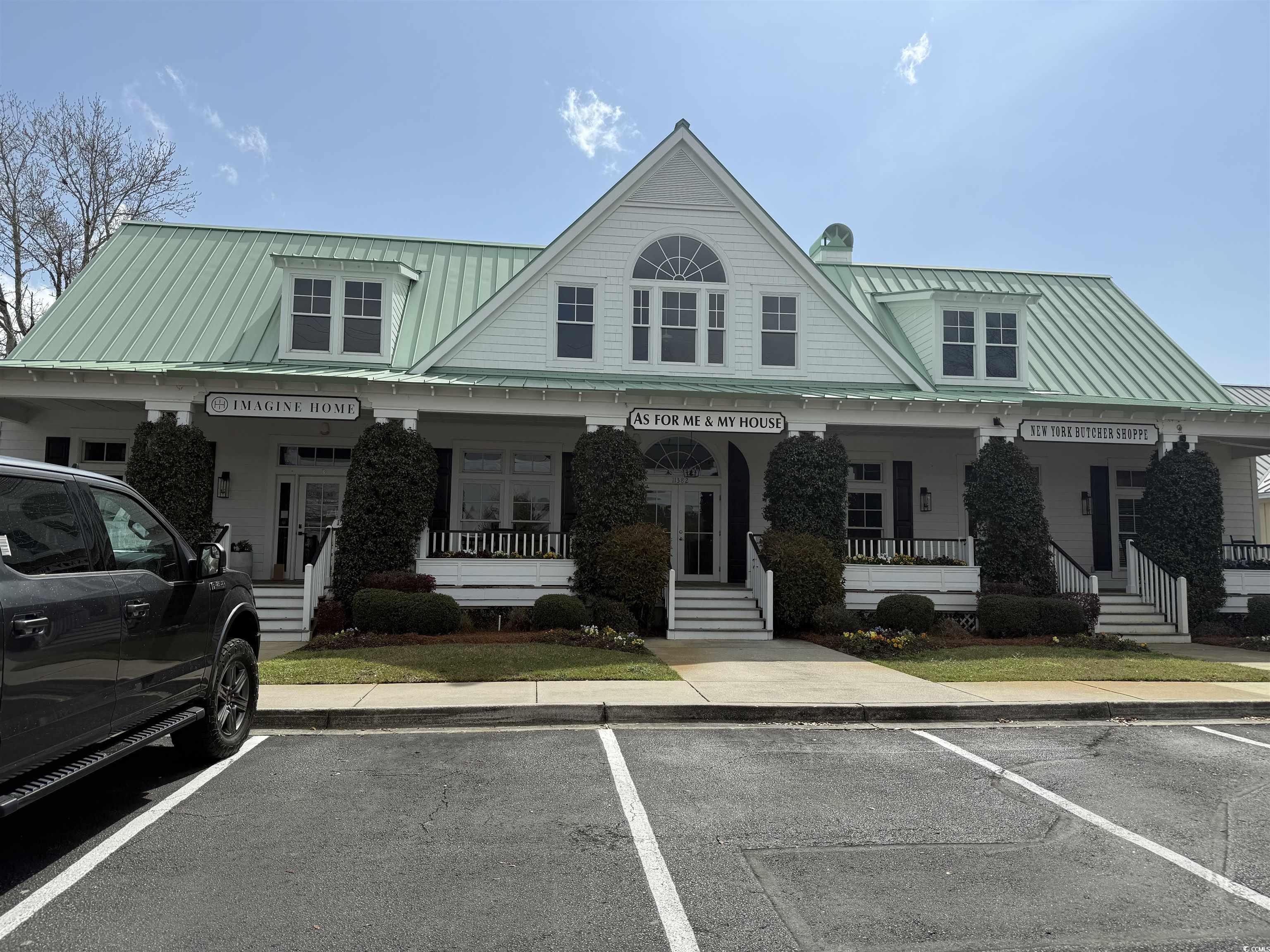 11382 Ocean Hwy. Property Photo