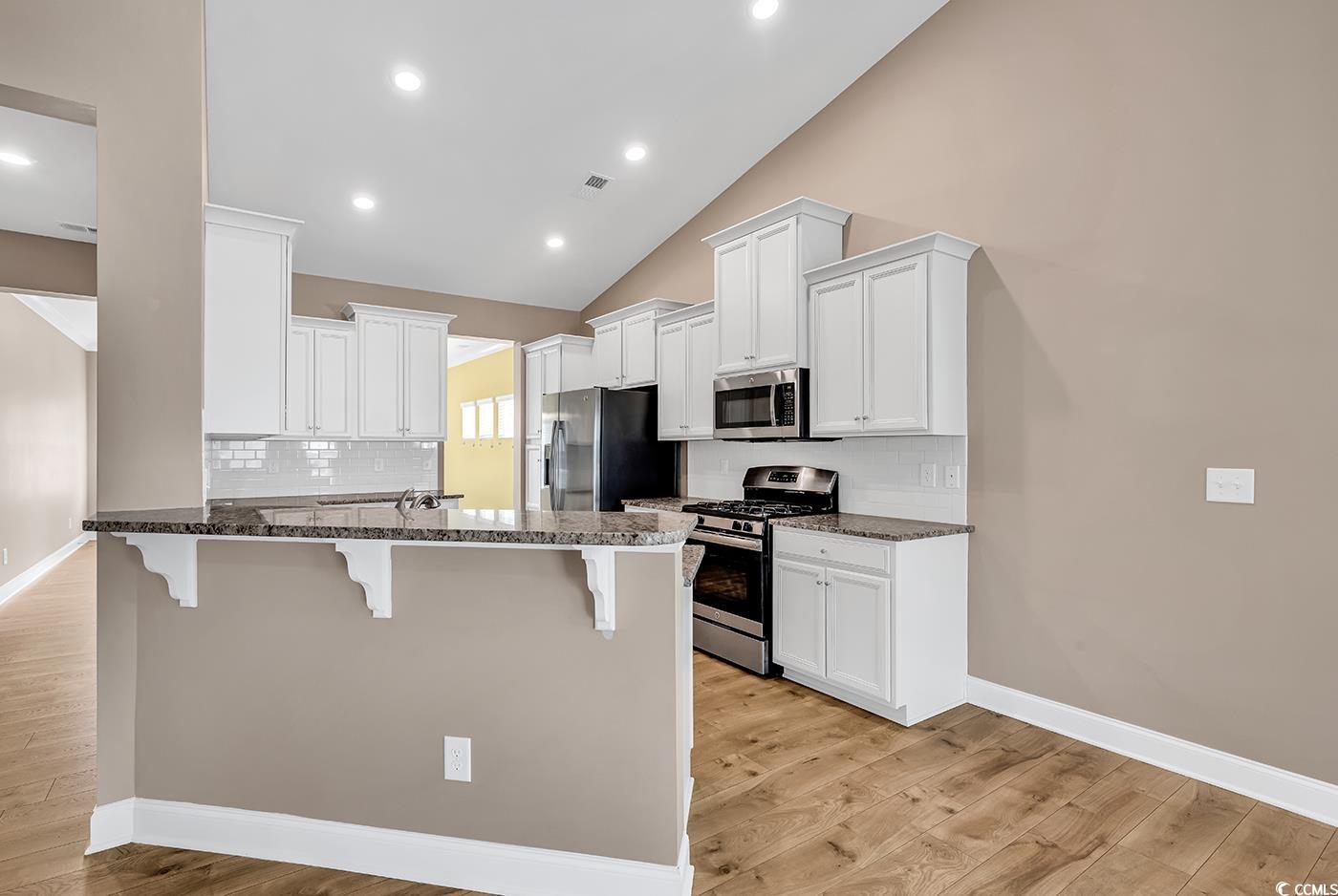 141 Southgate Ct. Property Photo 15