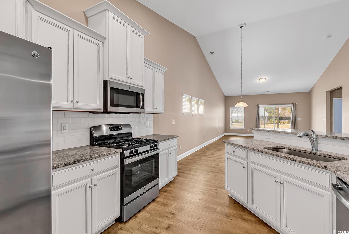 141 Southgate Ct. Property Photo 16